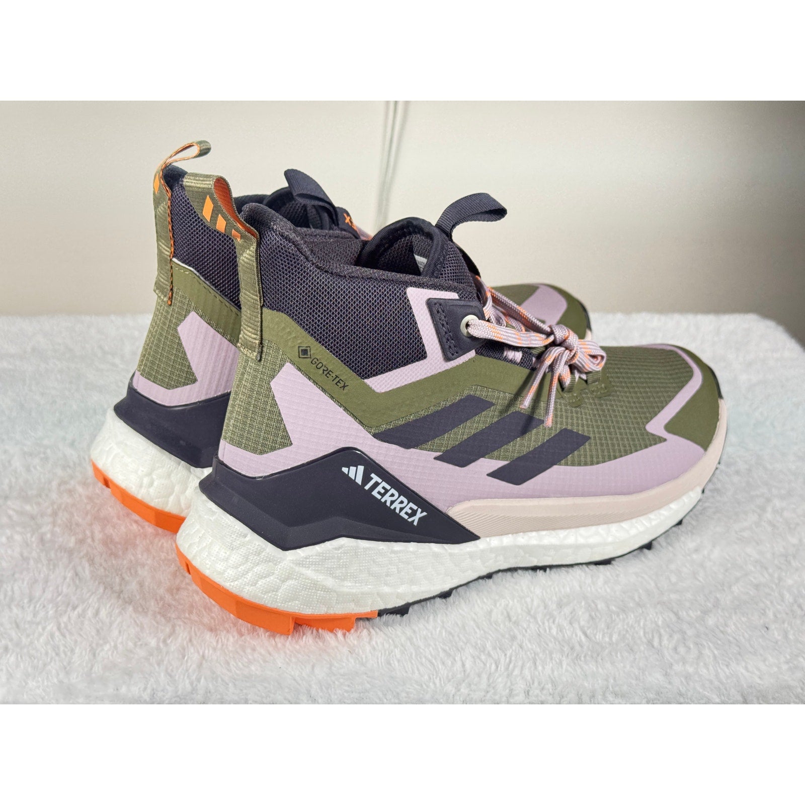 Terrex Free Hiker 2 GTX Green Boost Trail Hiking Shoes IH3531 Women’s 7 Men 5.5