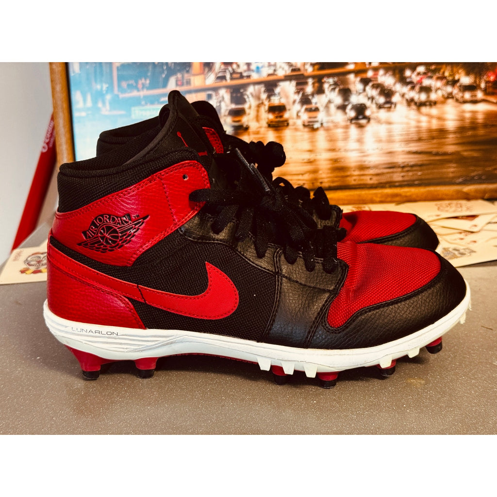 Nike Air Jordan 1 Mid TD Football Cleats Bred Black Red AR5604-061 Men’s Size 9