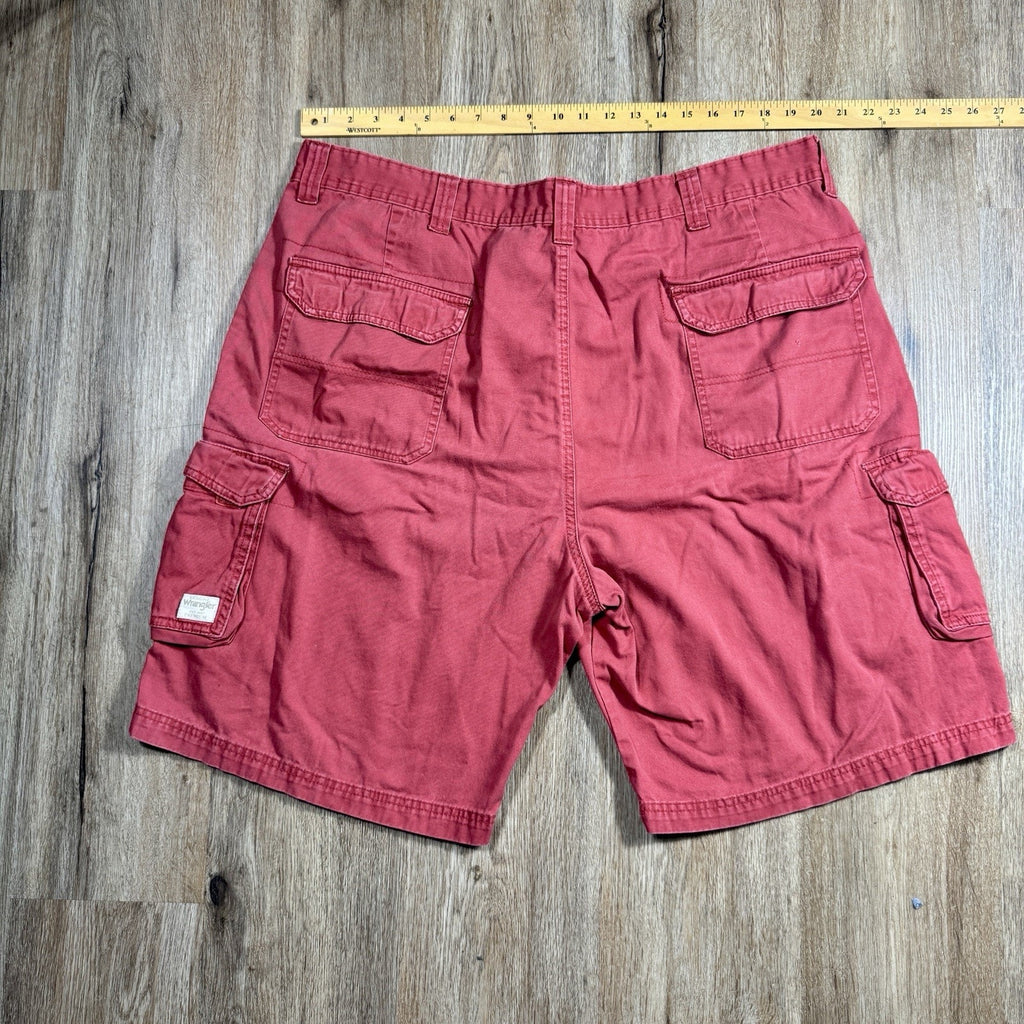 Wrangler Mens Size 42 Red Cargo Casual Comfort Cotton Shorts