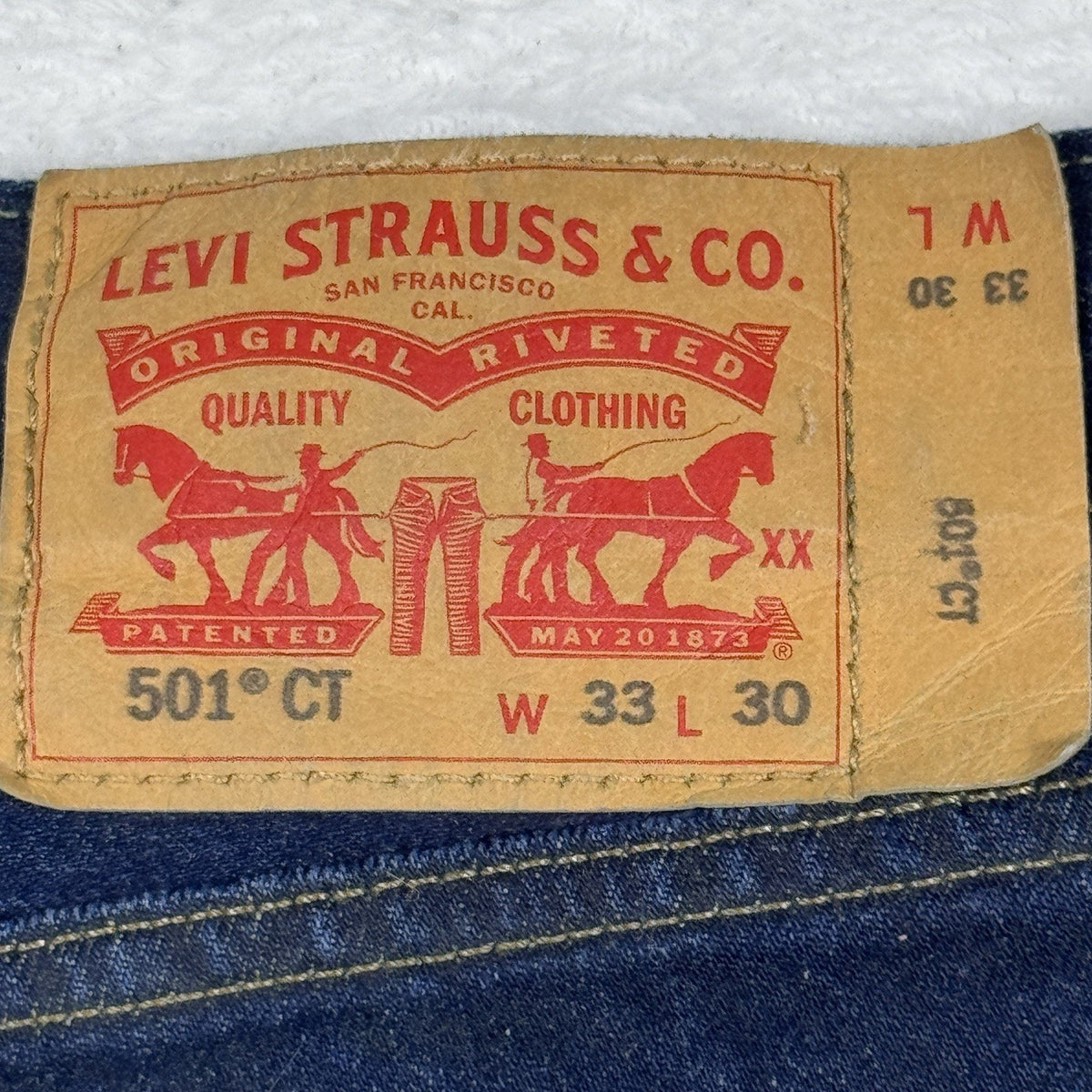 Levi's 501 CT Jeans Mens 33x30 Dark Wash Tapered Button Fly 18173-0024 Boot Cut