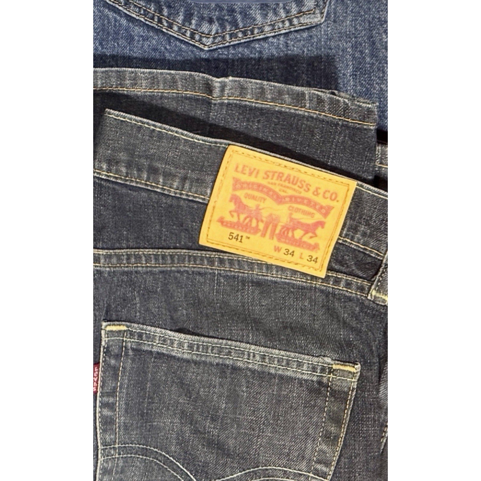 28 Pair Levi’s Jeans Lot 501 505 511 512 541 550 560 NWT USA Reseller Denim Lot