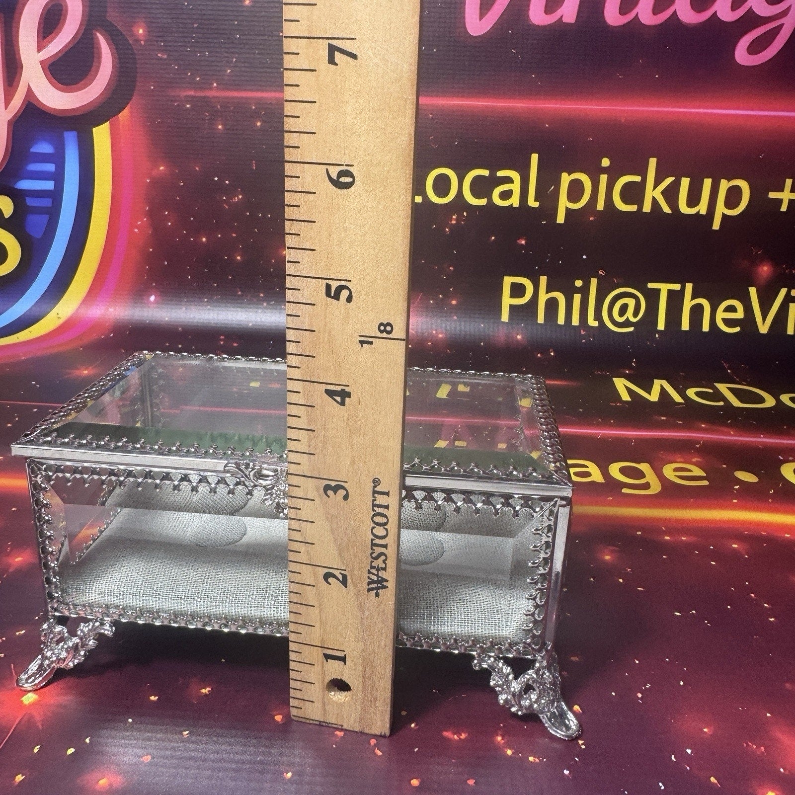 Cynthia Rowley New York Jewelry Box Glass Hinged Silver Filigree Trinket Ring