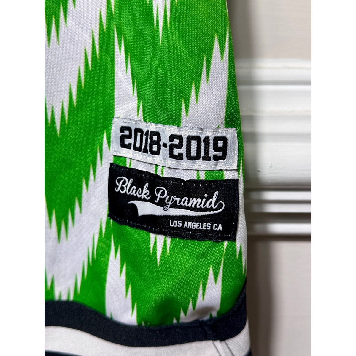 Black Pyramid Nigeria Inspired Soccer Jersey Zig Zag 86 Green White Large