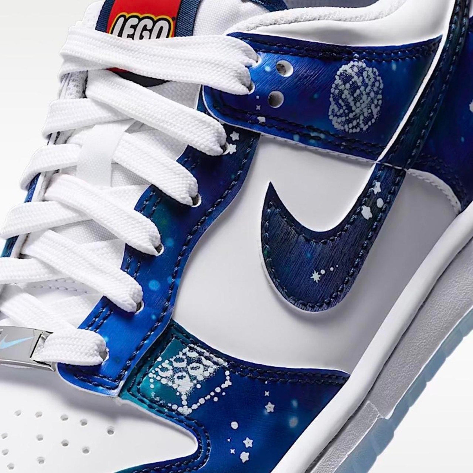 Nike Dunk Low x LEGO Blue Galaxy sz 5Y Women's 6.5 NWT Space Theme SB Style