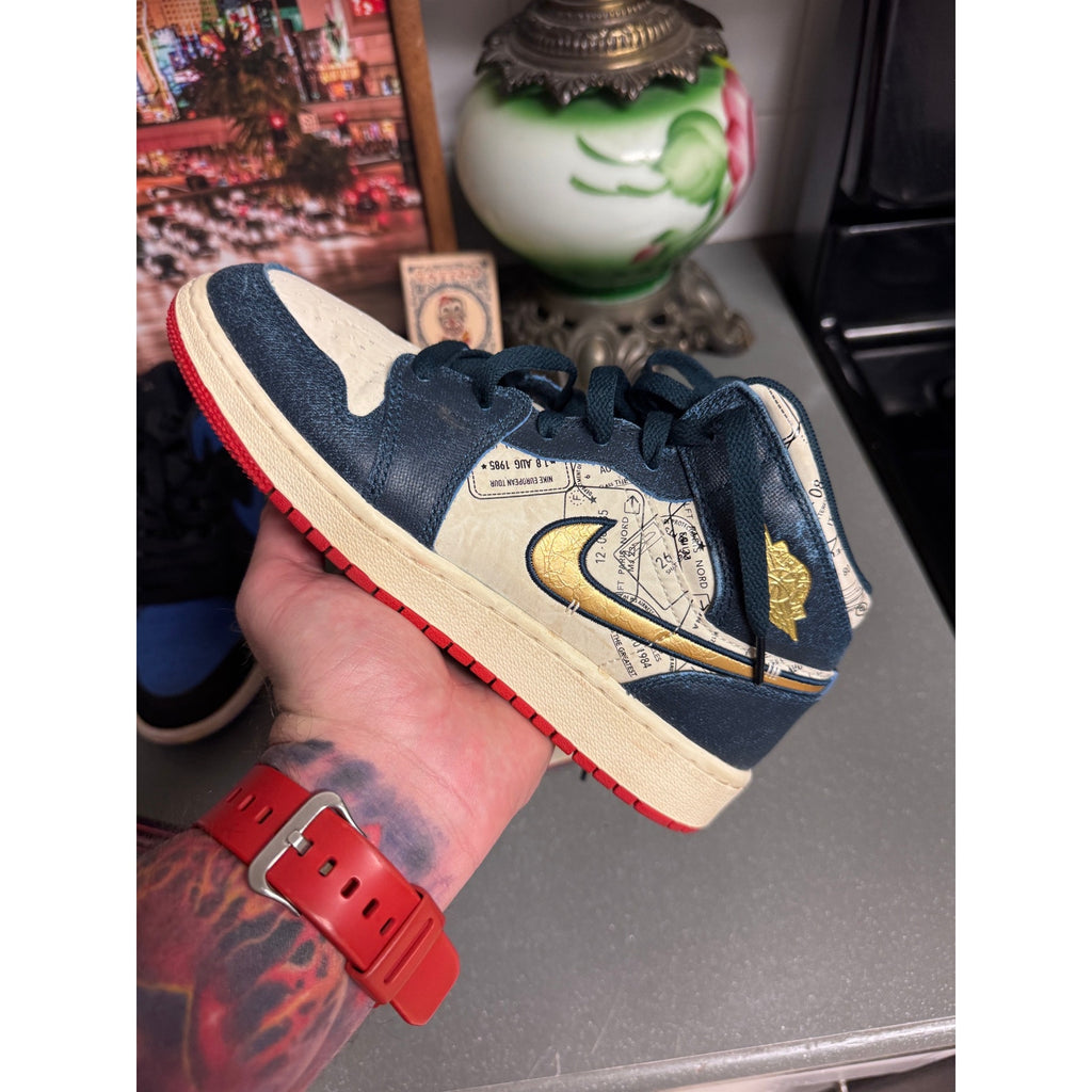 Nike Air Jordan 1 Mid SE GS Take Flight Gold Swoosh Passport FN1353-400 5Y