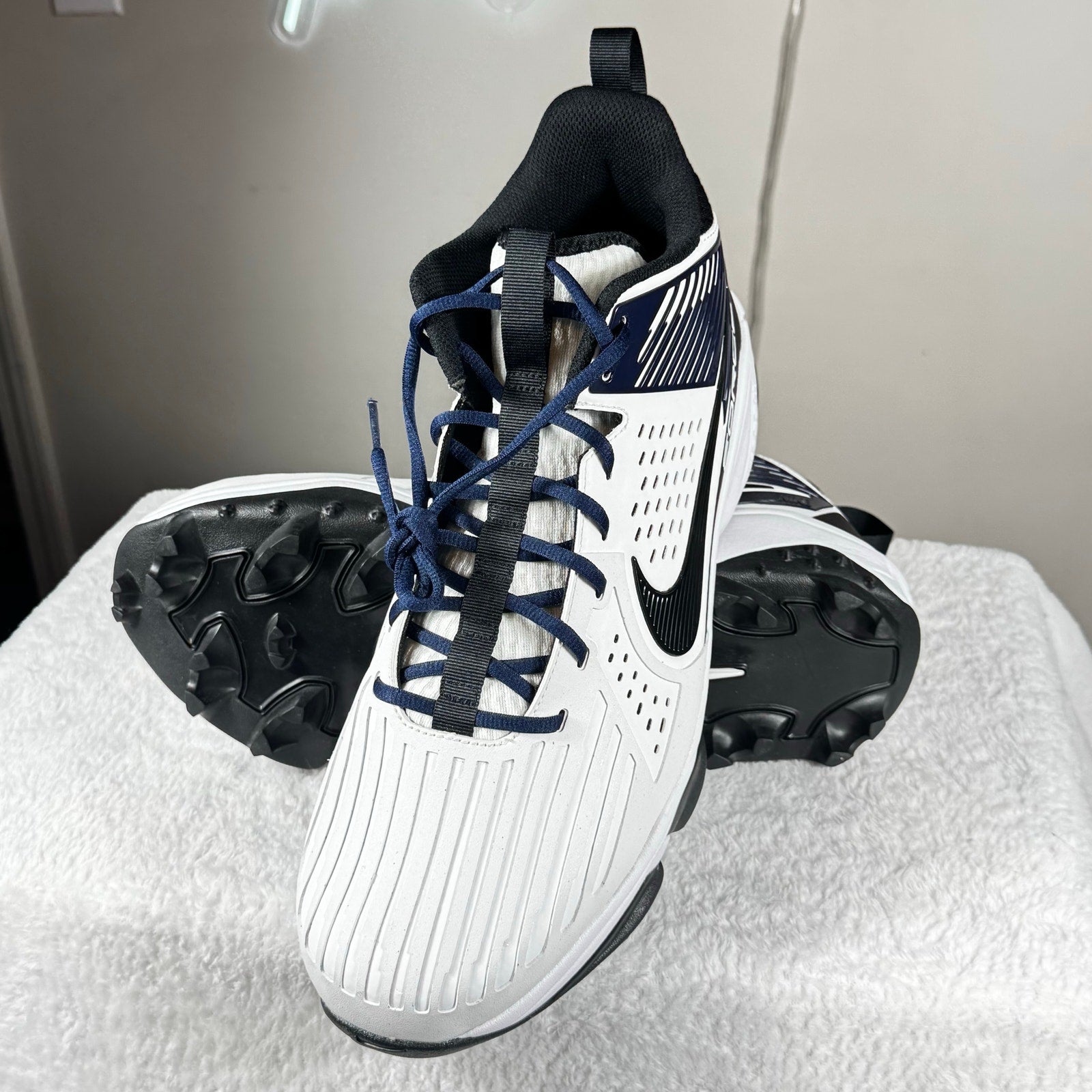 Nike Force Savage Pro 3 Shark Football Cleats White Navy FJ8163-103 Sz 16