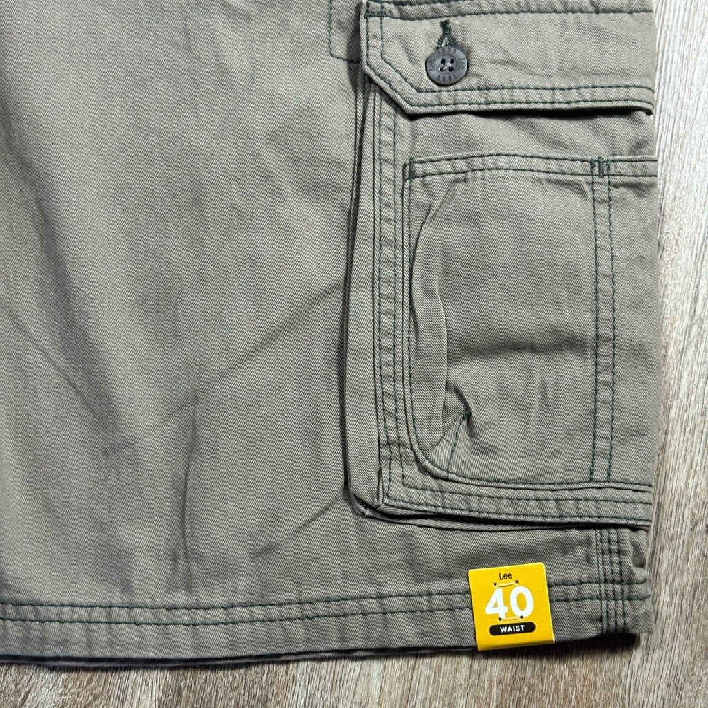 Lee Legendary Wyoming Cargo Shorts Mens 40 Gray NWT Utility Workwear Belted