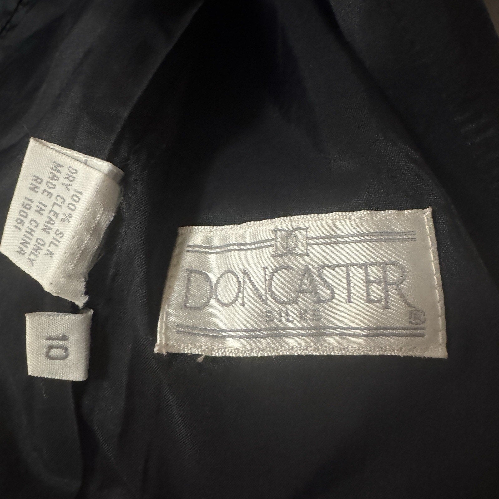 Vintage Doncaster 100% Silk Pink Black Houndstooth Blazer Women’s Size 10