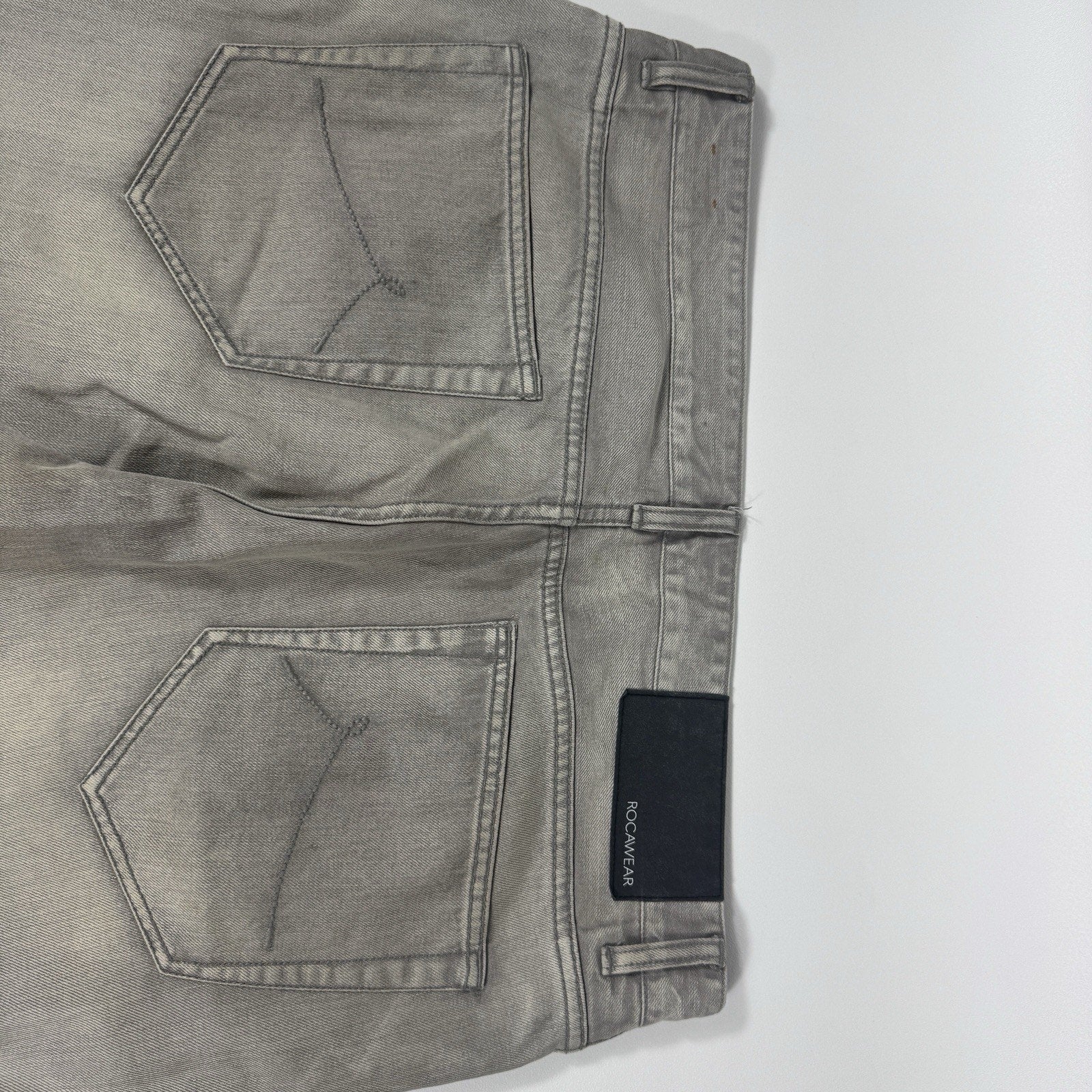Rocawear Straight Fit Gray Wash Jeans Mens 38 x 33 Y2K Hip Hop Denim Pants