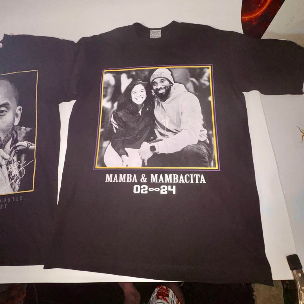 Kobe Bryant Gianna Mamba Mambacita Memorial T-Shirt Lot of 2 Size Large