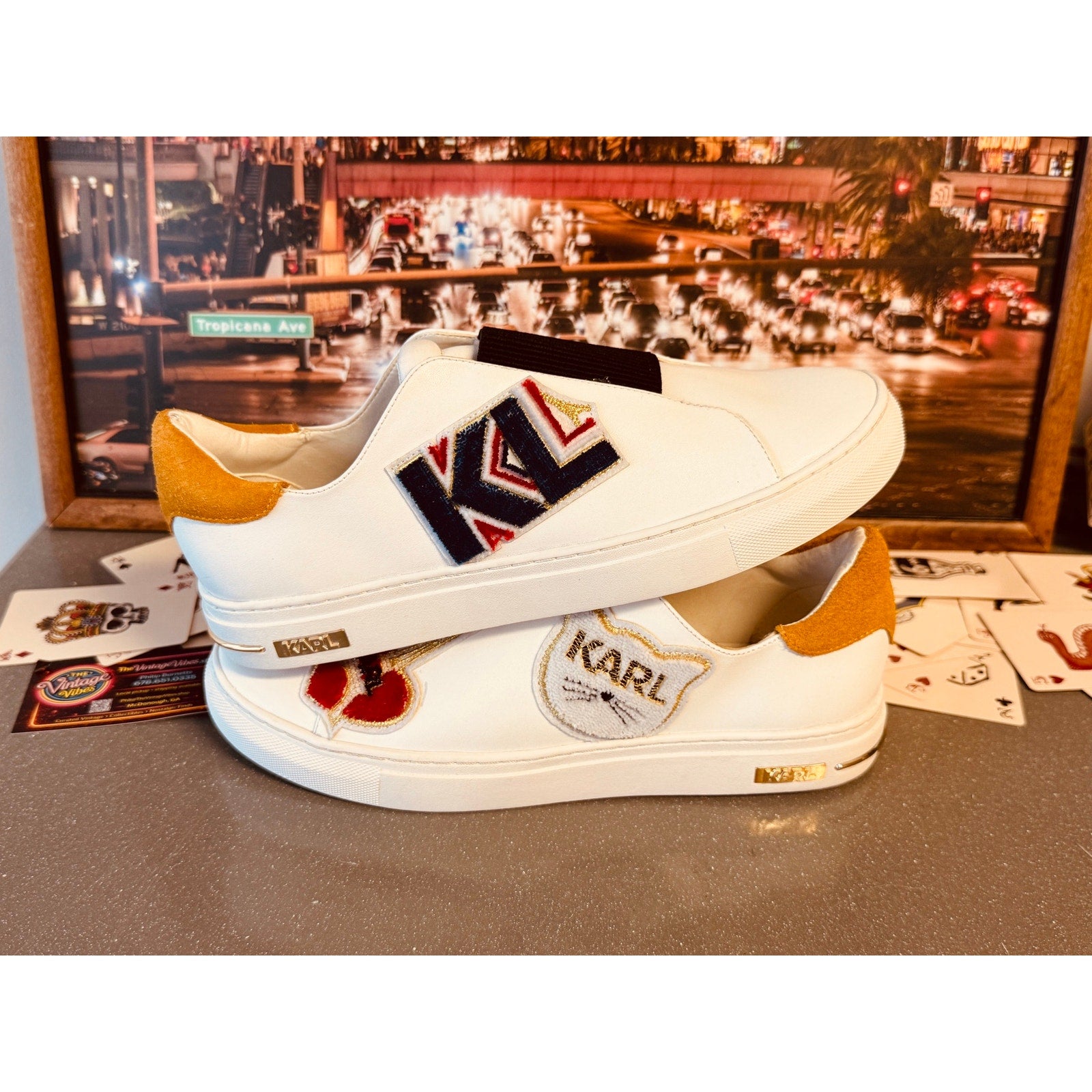 Karl Lagerfeld Paris Women’s Slip On Sneakers White Leather Cat Logo Patch 9.5