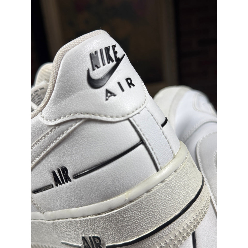 Nike Air Force 1 Low White Black Outline CJ4092-100 Youth Sz 7Y Men 7 Women 8.5