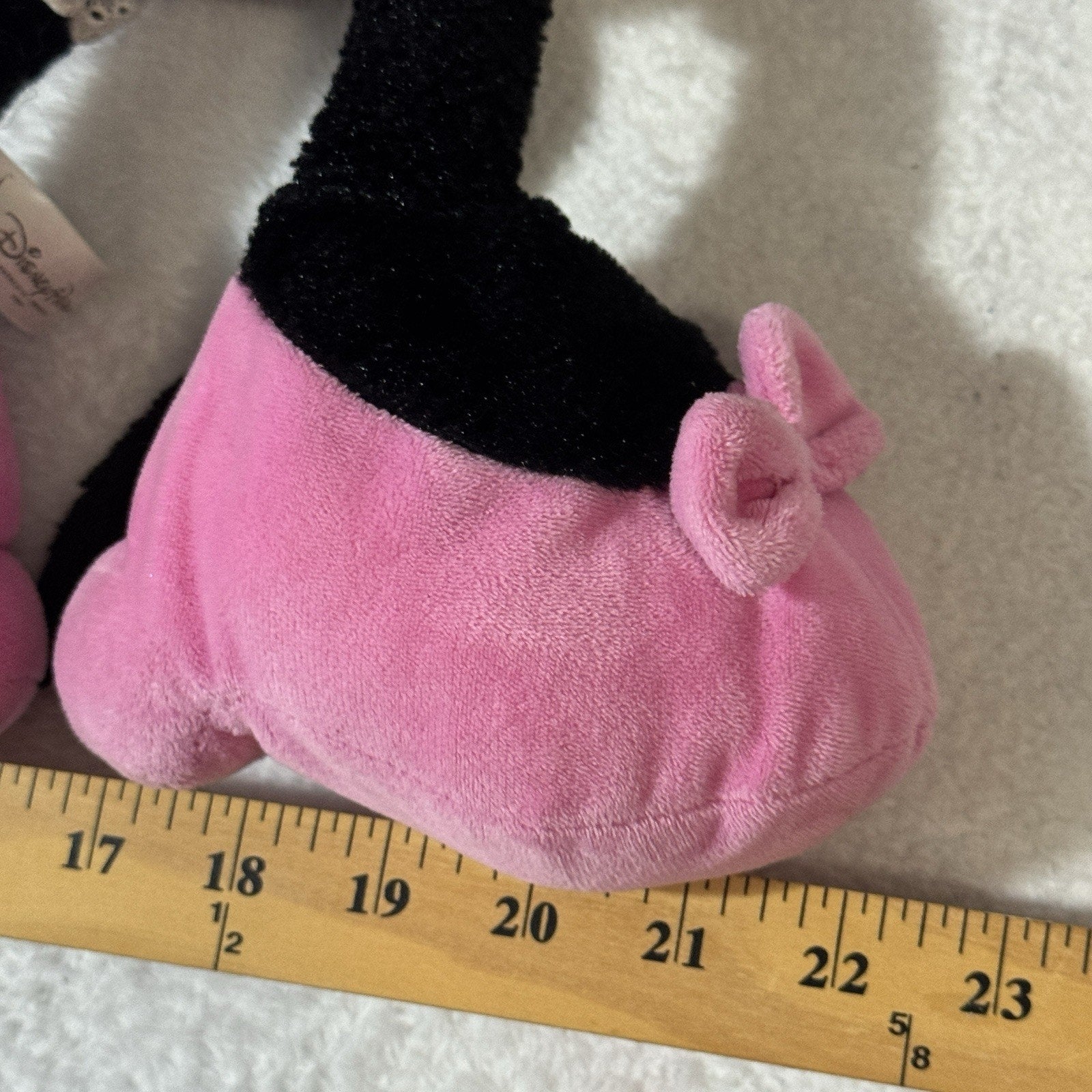 Disney Parks Minnie Mouse Plush 18” Pink Polka Dot Dress Bow Theme Park Used