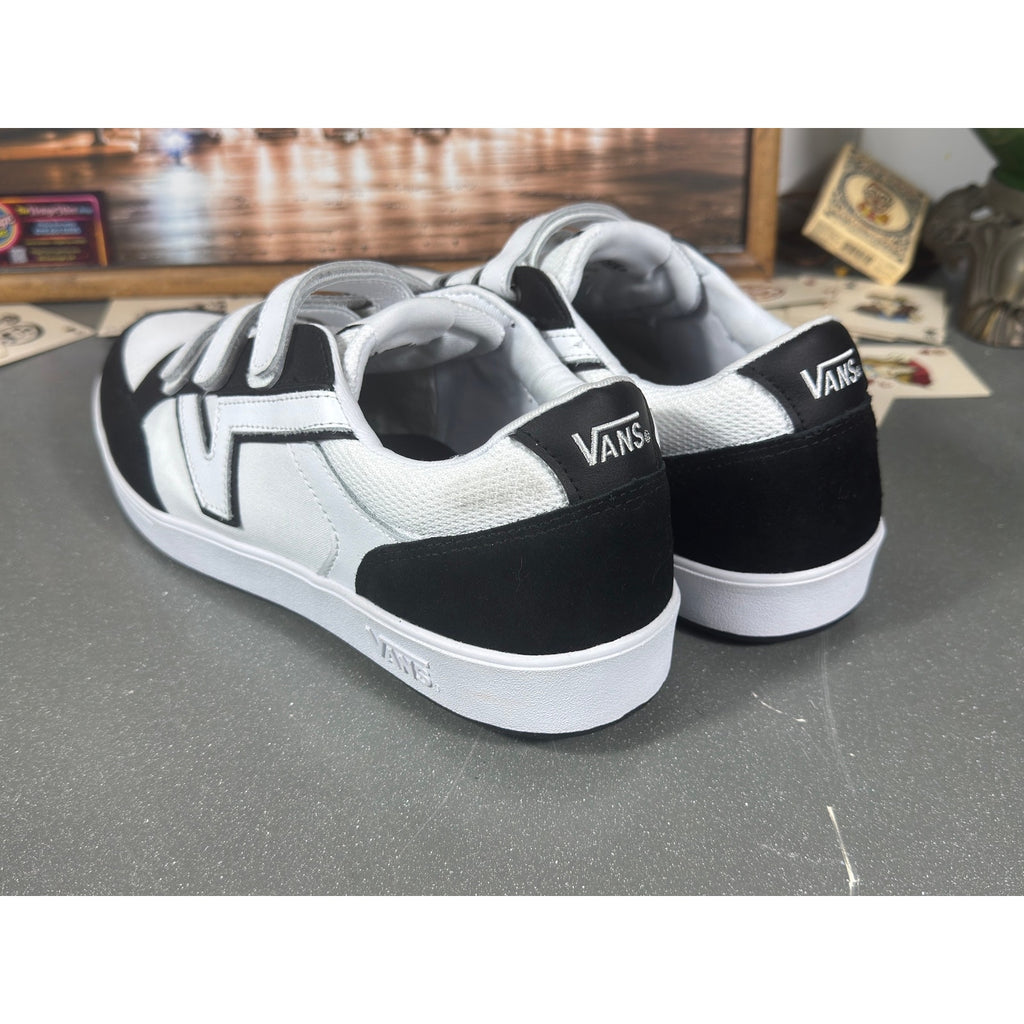 Vans Sport Low Velcro Strap Black White Sneakers Men’s 13 VN721356 New