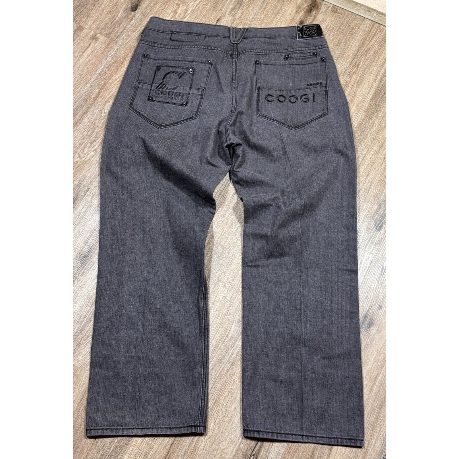 Y2K COOGI Australia Men’s Sz 42 x 35 Denim Jeans w/ Embroidered Logos Big Baggy