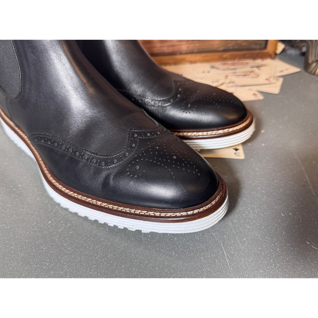 Johnston & Murphy Collection Chelsea Wingtip Boots Black Leather Italy Mens 10M