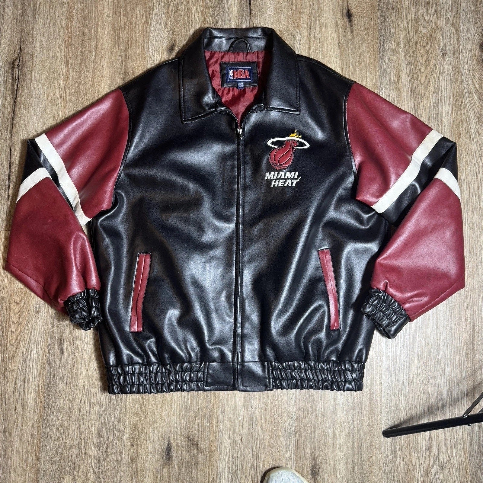 Vintage Y2K Miami Heat NBA Basketball Black Leather Bomber Jacket Men’s XL RARE
