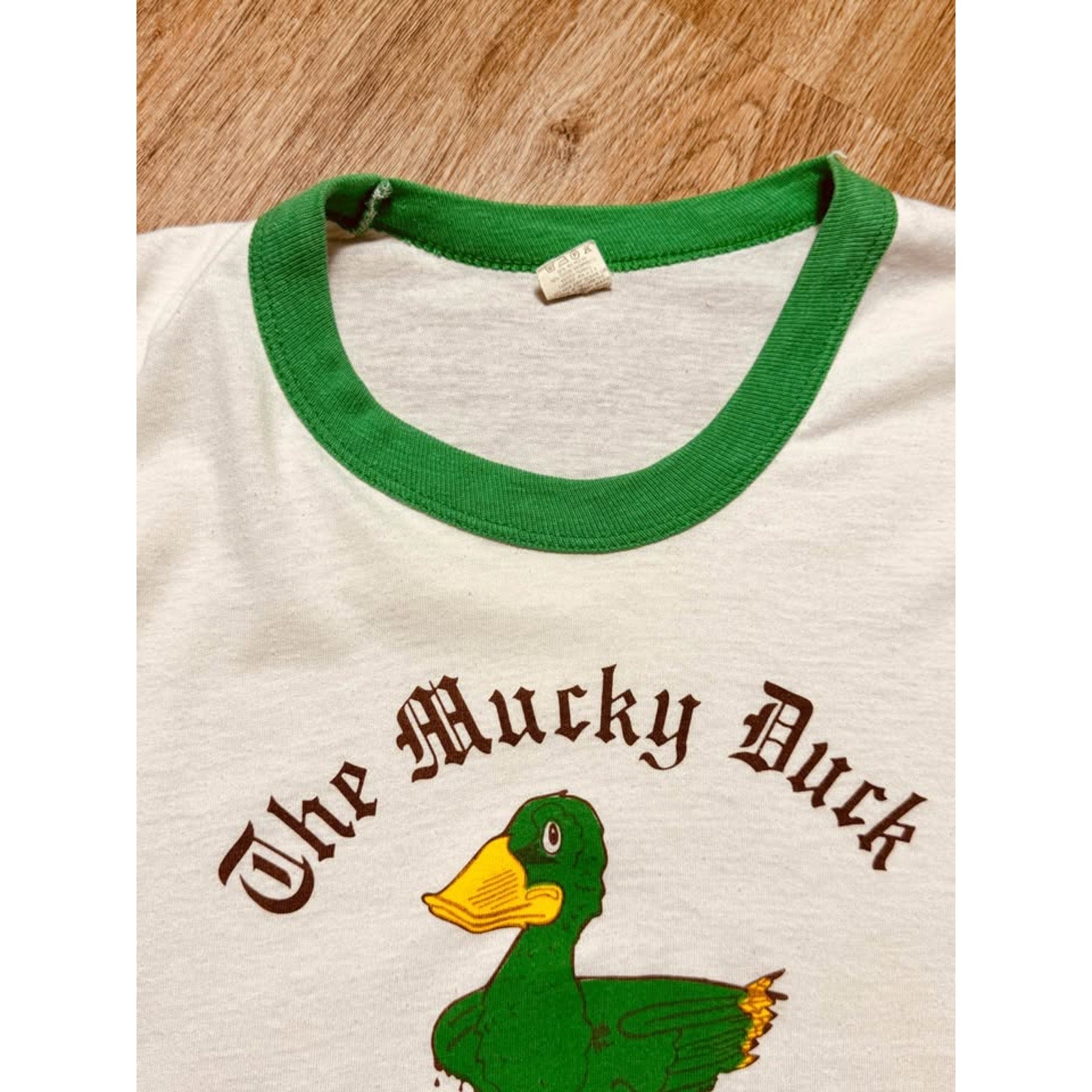 Vintage 1970s/1980s Screen Stars The Mucky Duck Captiva Island Florida Ringer T-Shirt USA XL