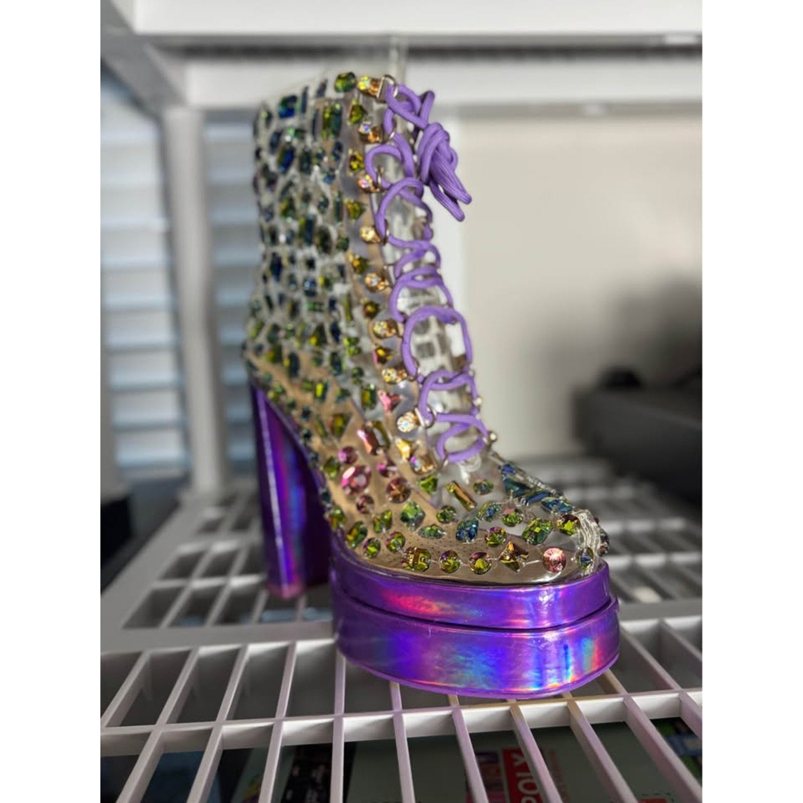 Azaelea Wang Right Shoe Only Clear Rhinestone Platform Heel Display Prop Glam