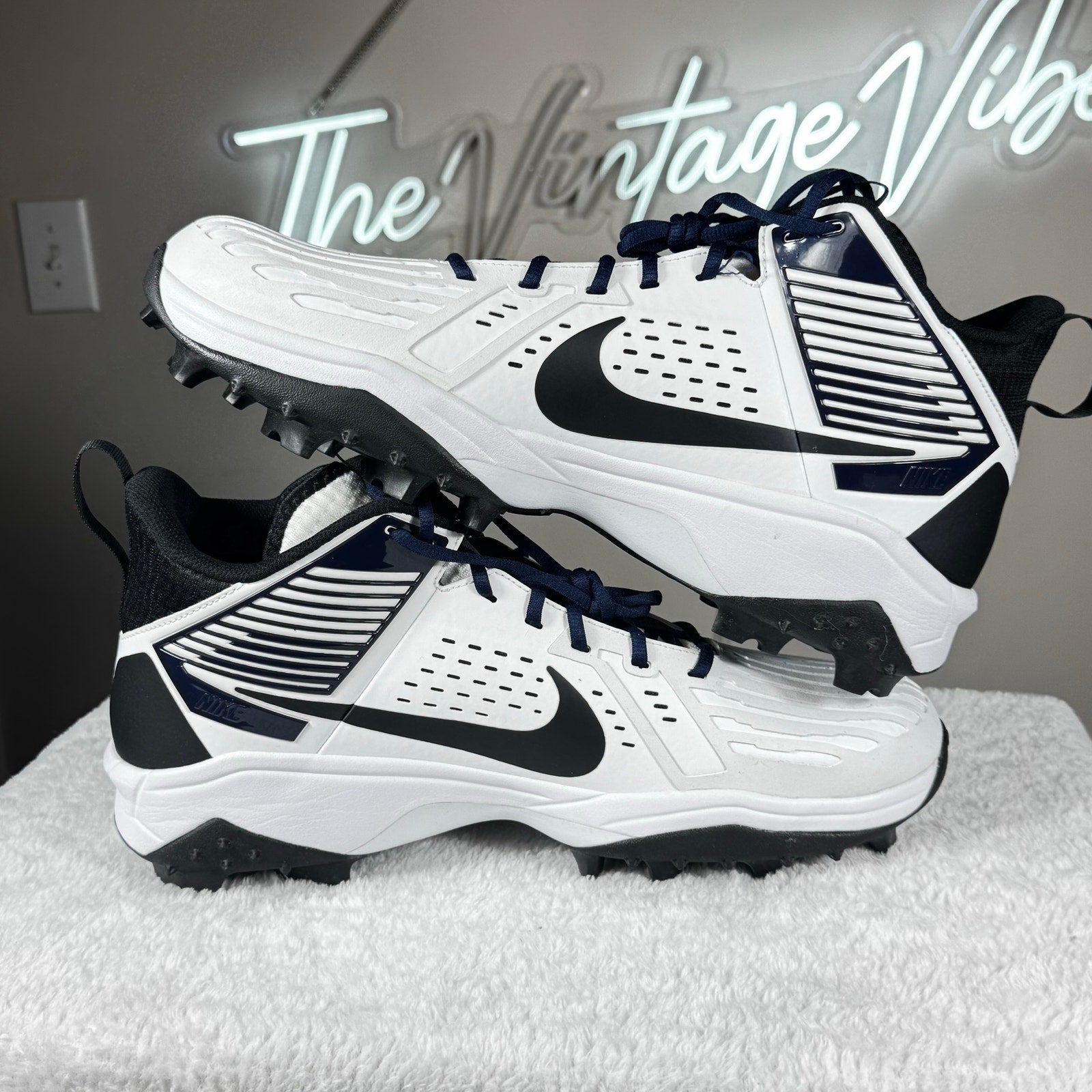 Nike Force Savage Pro 3 Shark Football Cleats White Navy FJ8163-103 Sz 16