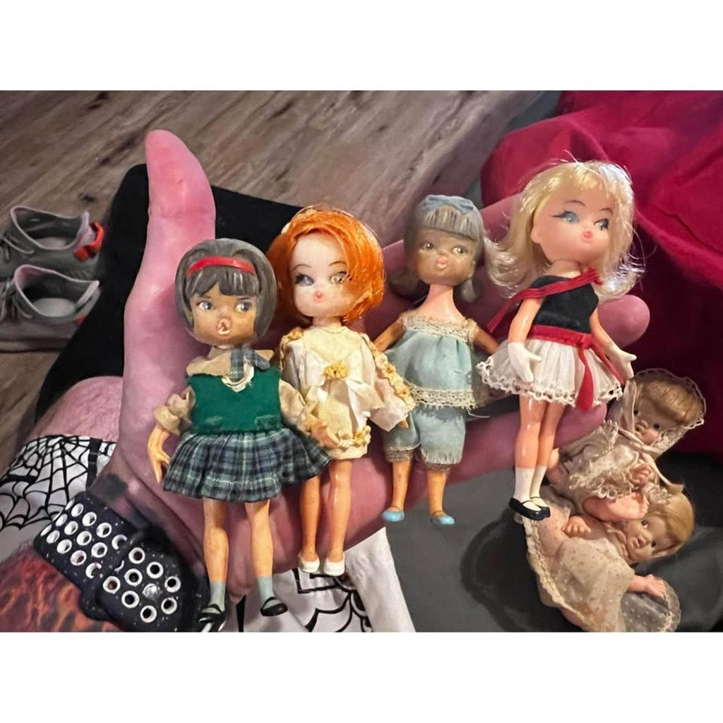 Title 1960s vintage uneeda