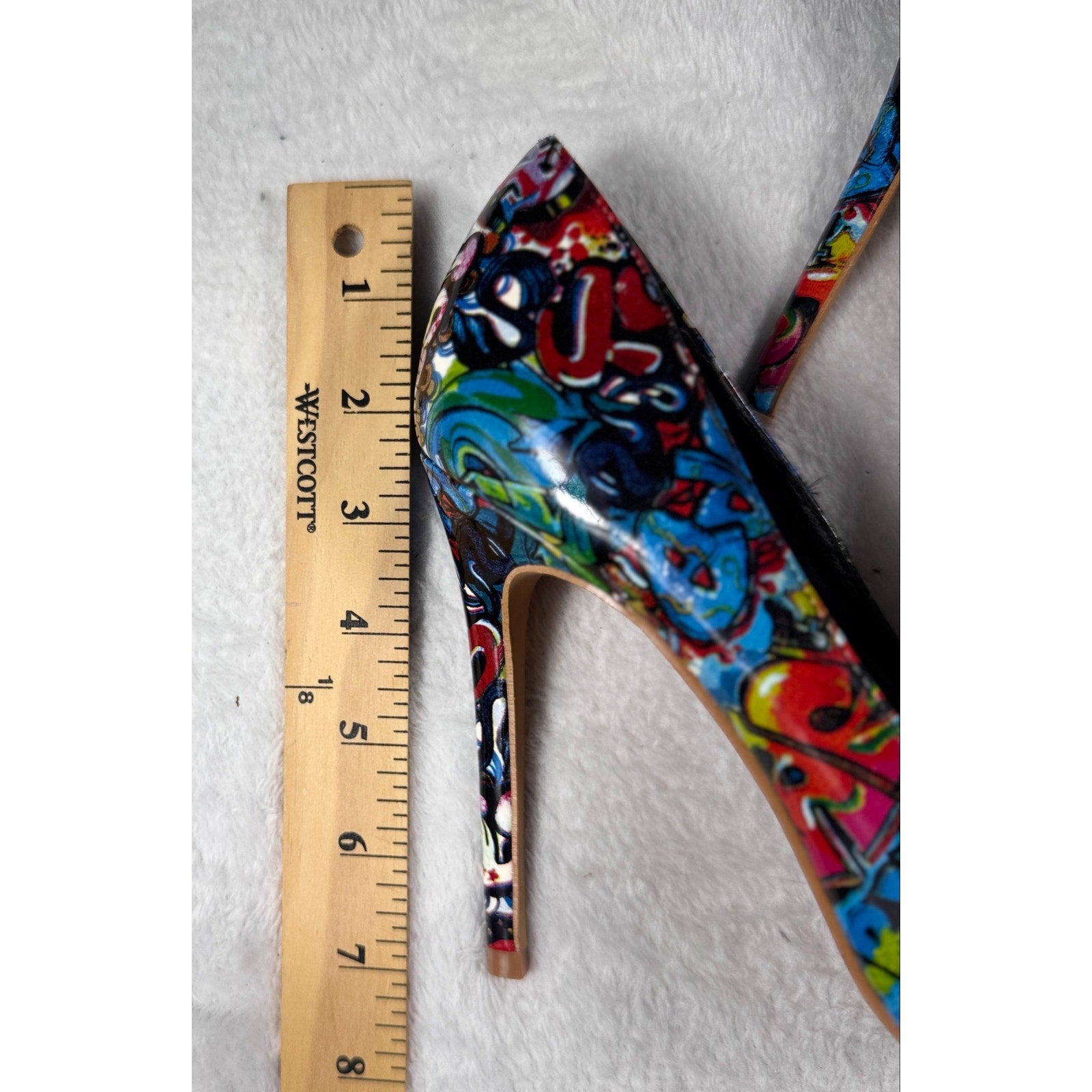 Shoe Republic LA Graffiti Print Stiletto Heels Women’s Size 6.5 7 Pointed Toe Pumps