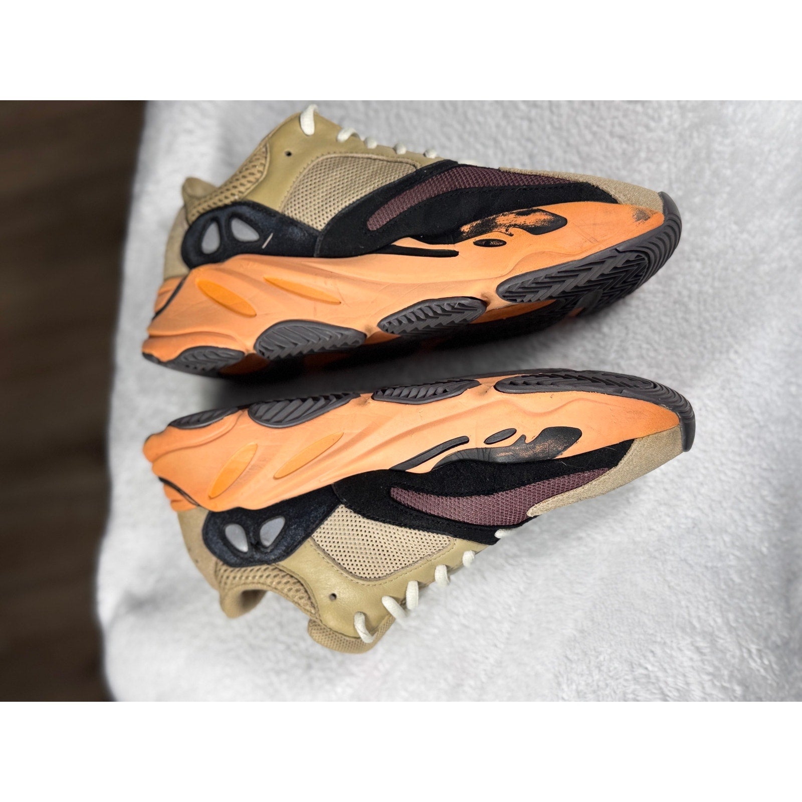 Adidas Yeezy Boost 700 Enflame Amber GW0297 Men’s Sz 8 - Women’s 9.5 Kanye West