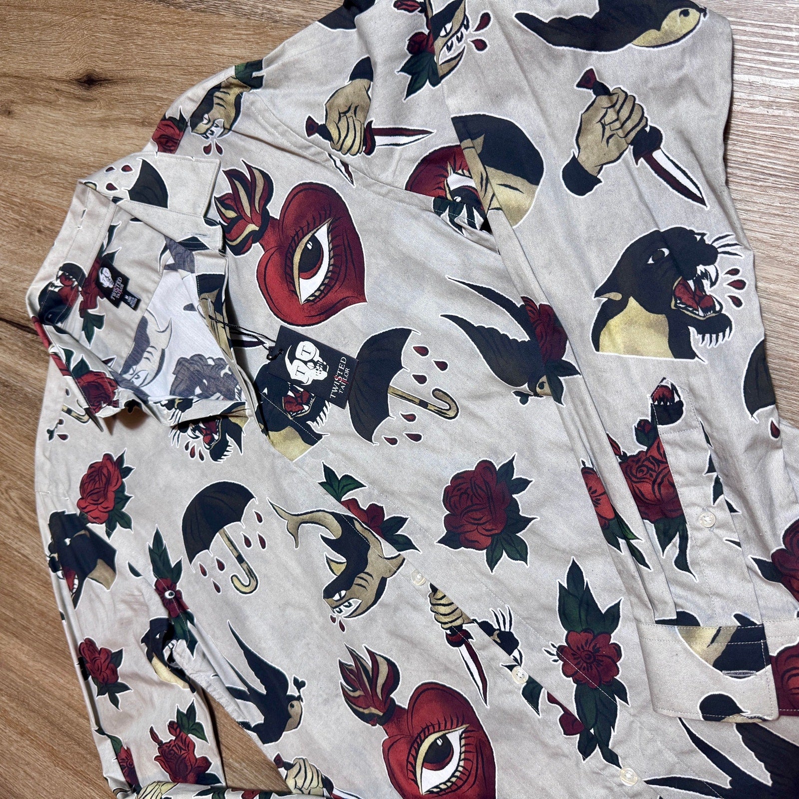 Twisted Tailor Tattoo Flash Print Button Up Shirt Men’s Medium Long NWT