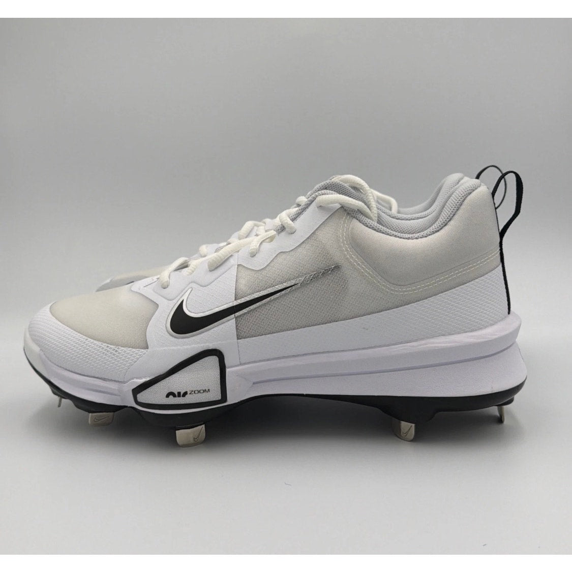 Nike Force Zoom Trout 9 Pro Baseball Cleats White Black FB2907-102 Mens Sz 8 NWT