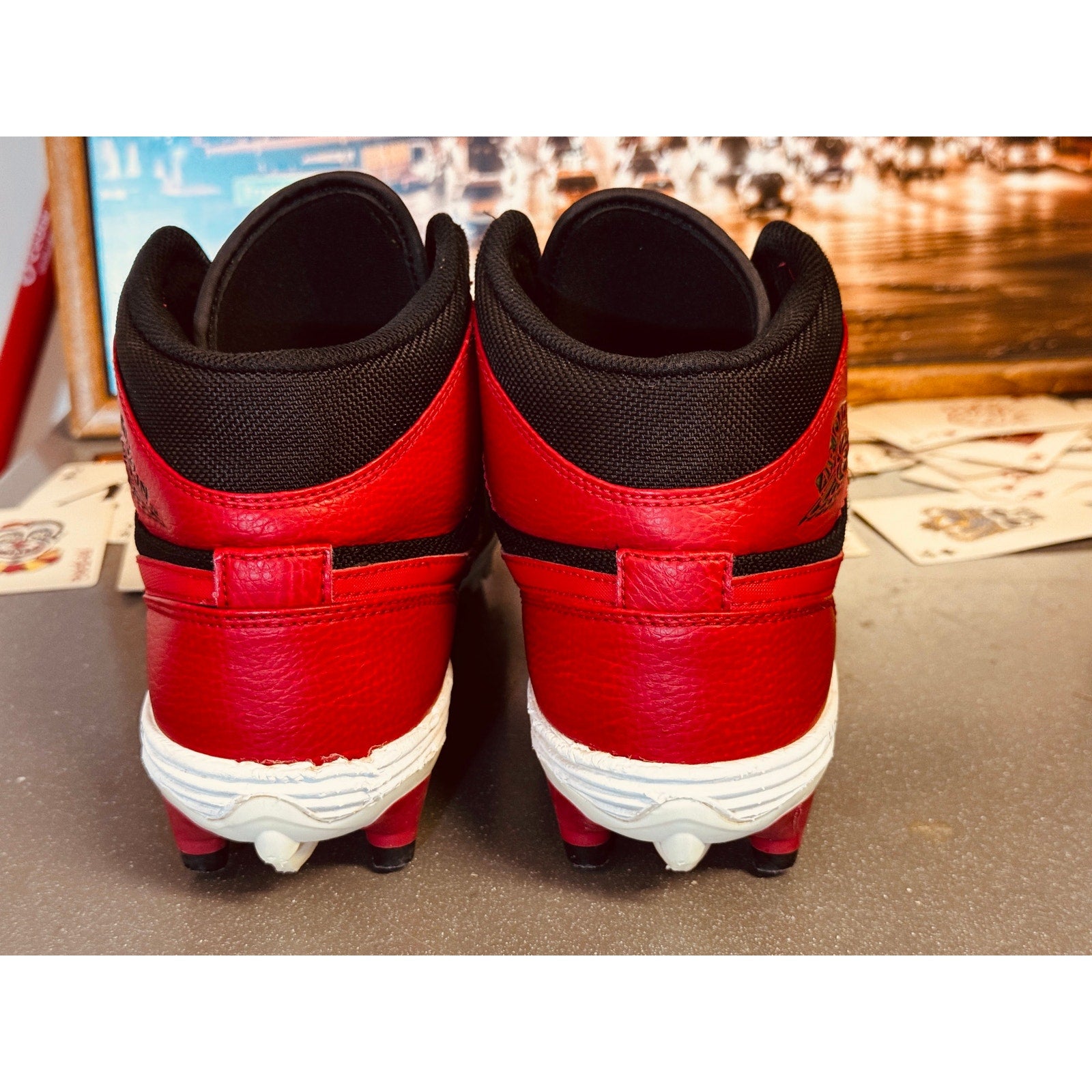 Nike Air Jordan 1 Mid TD Football Cleats Bred Black Red AR5604-061 Men’s Size 9