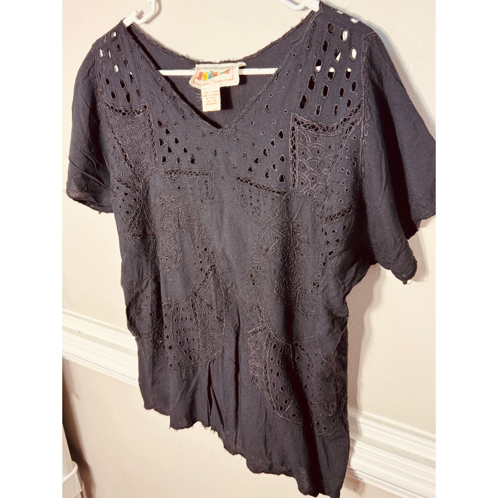 Vintage Thimsup Black Embroidered Eyelet Boho Top Blouse Rayon Indie Festival S