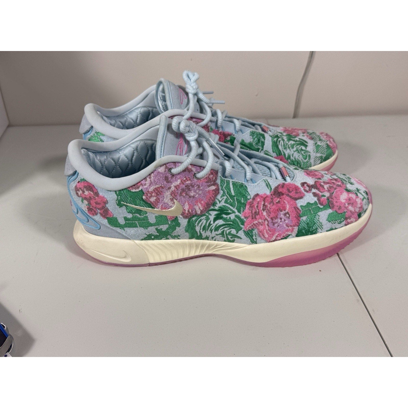 Nike LeBron 21 Premium EP Pearl of Z Grandma’s Couch Pack PE Size 18 FV7276-401