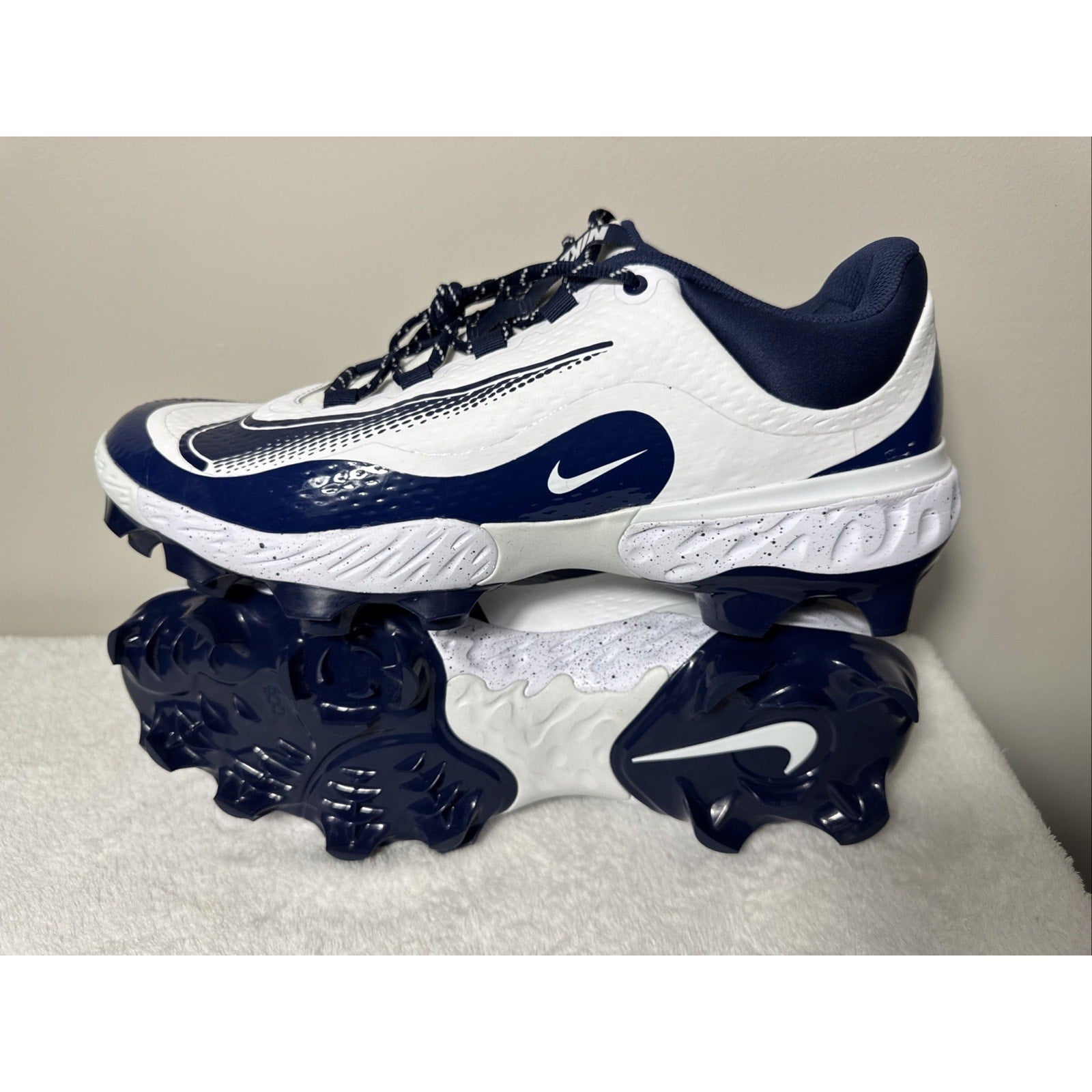 Nike Men's Alpha Huarache Elite 15 Low MCS Baseball Cleats White Navy FD6255-107