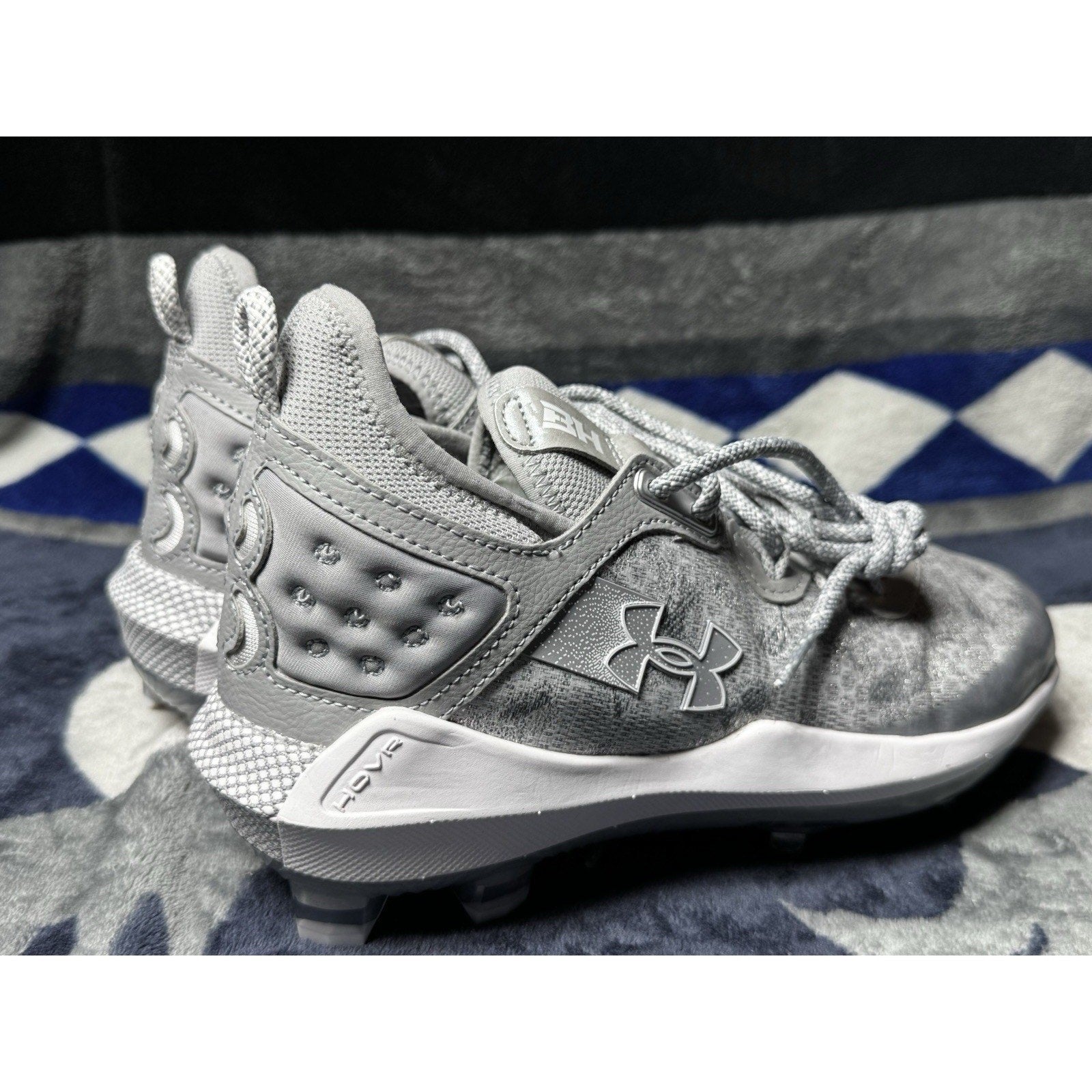 Under Armour Harper 8 Elite Mens 7.5 Halo Grey Metal Baseball Cleats 3026588-102
