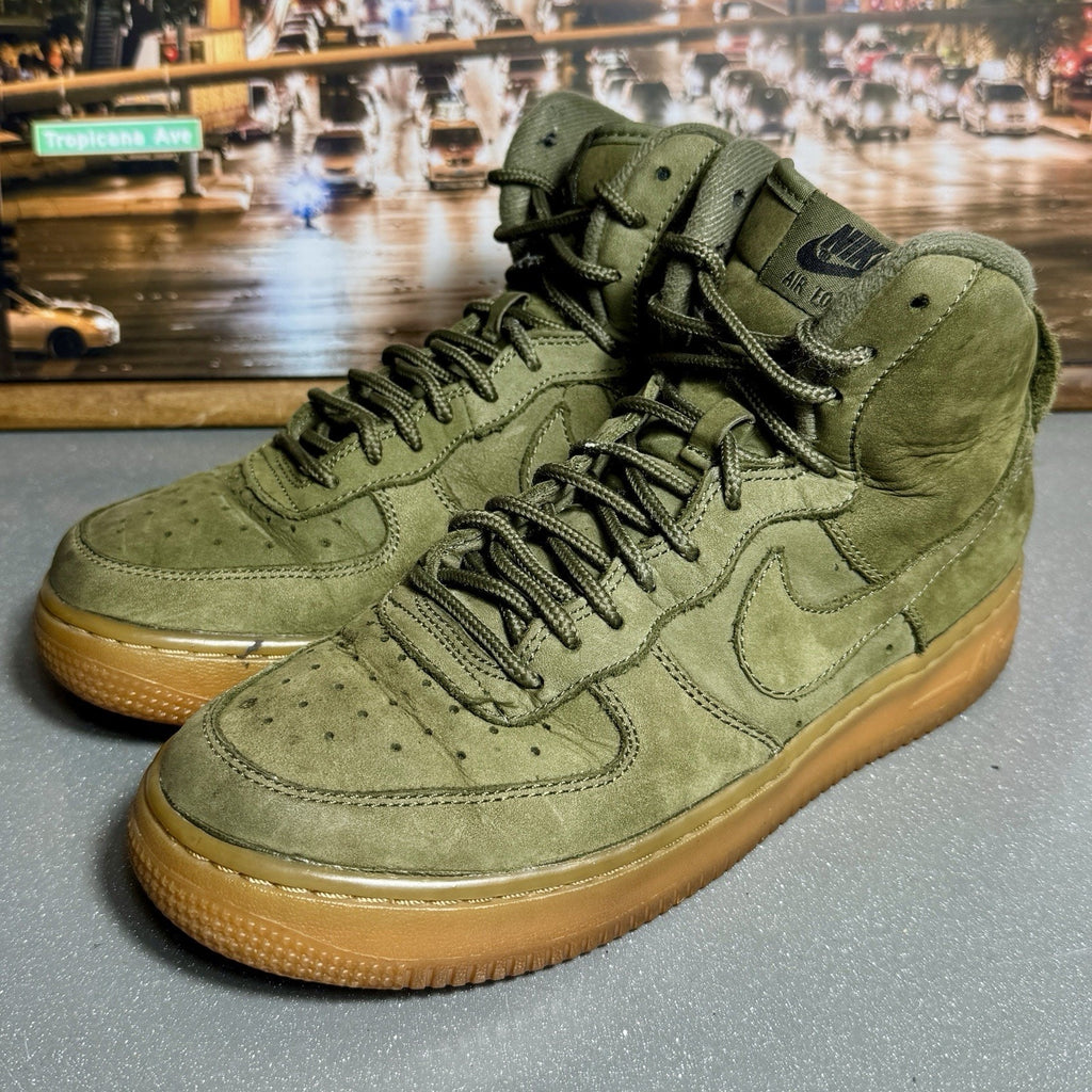 Nike Air Force 1 High WB GS Medium Olive Dark Gum 922066-202 Women’s 7 - 5.5Y