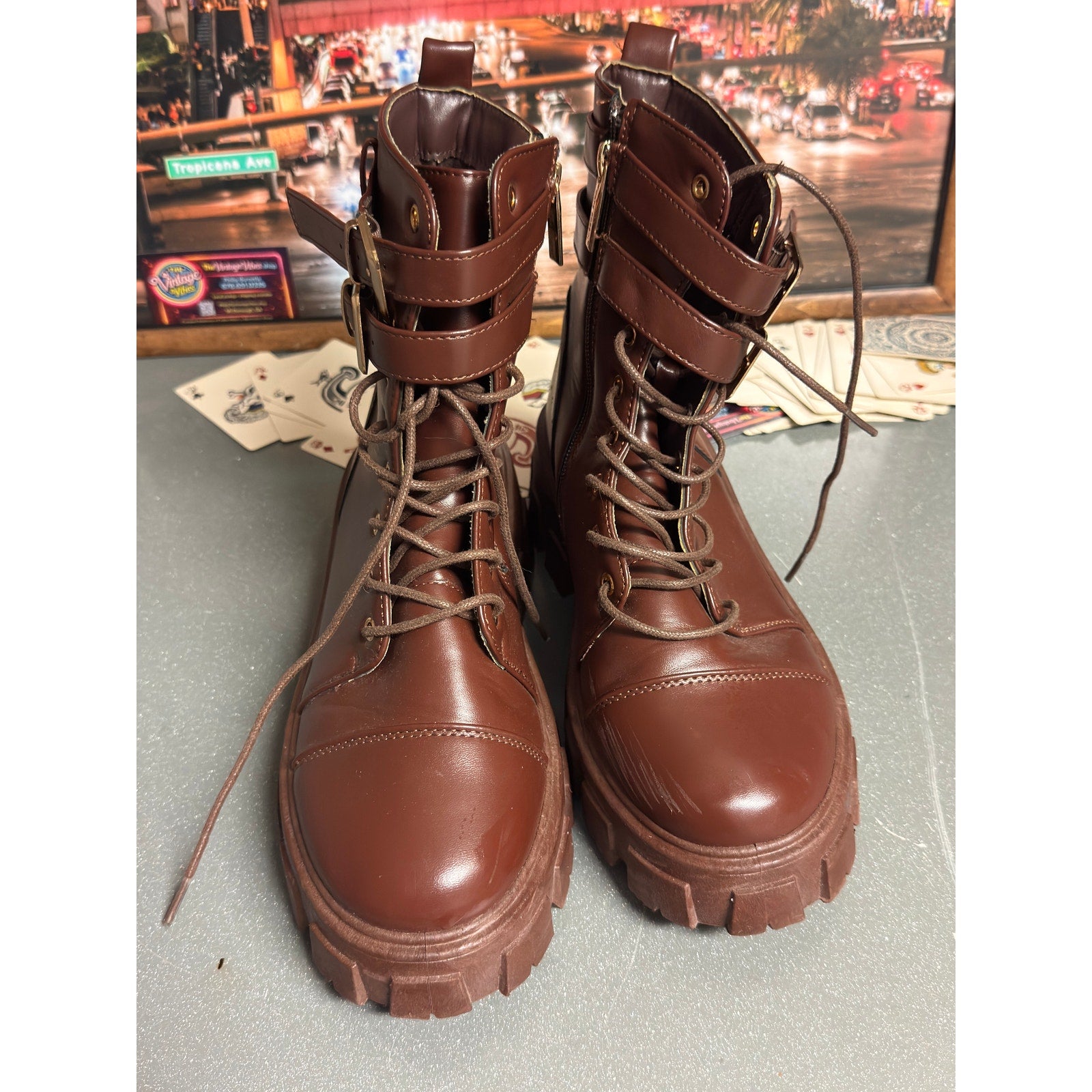 Brown Chunky Platform Combat Boots Women’s Size 6 Lug Sole Buckle Strap Lace Up
