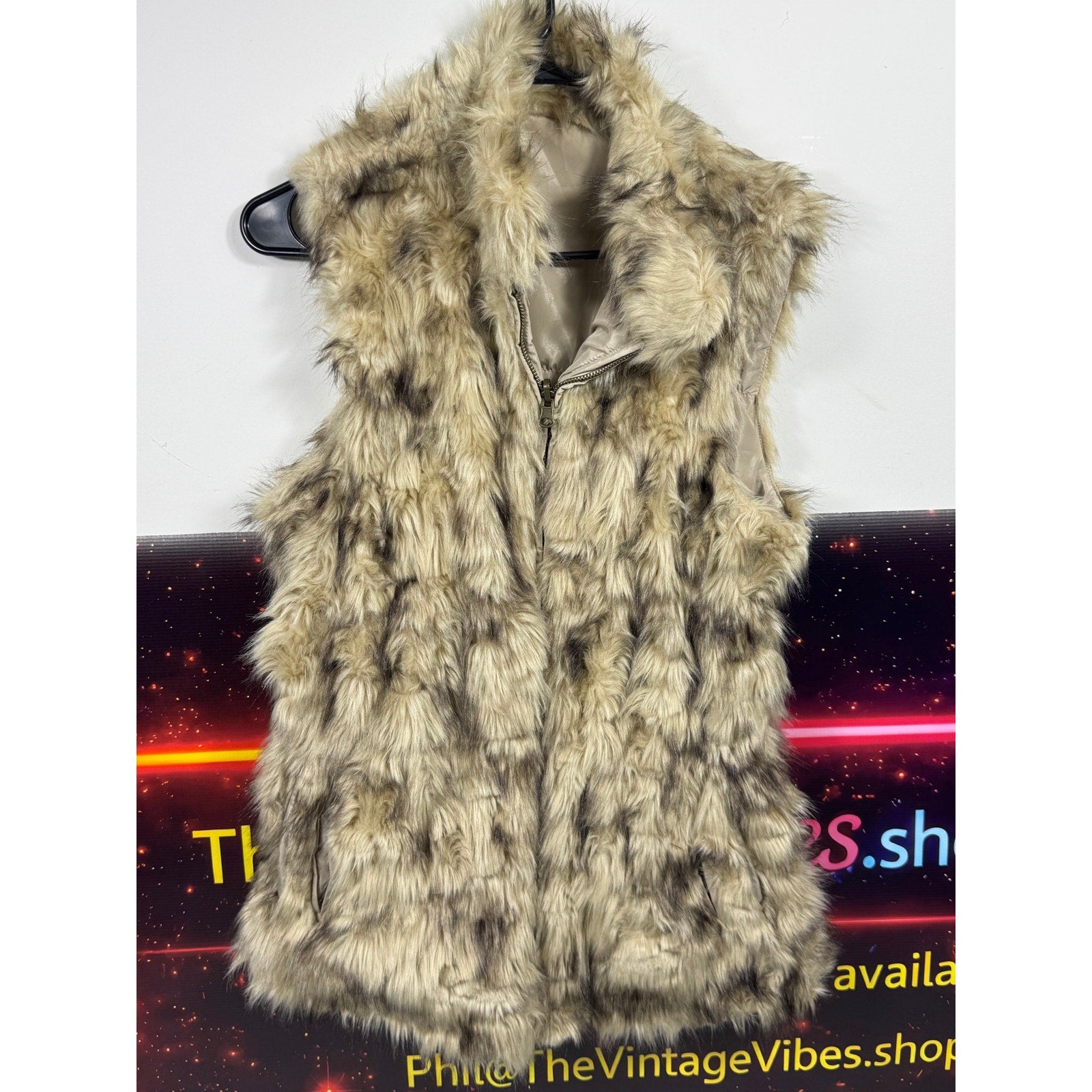 Bagatelle Reversible Faux Fur Leopard Print Puffer Vest Womens Beige Brown Y2K