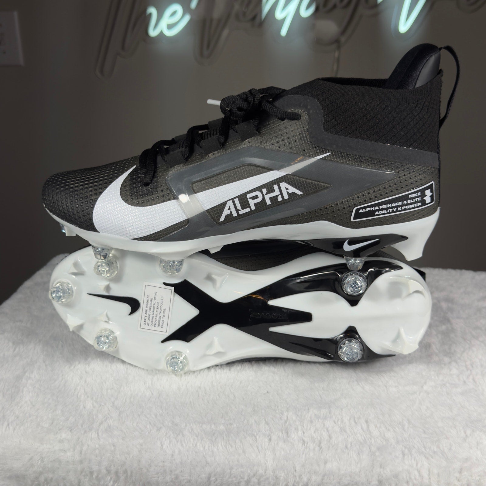 Nike Alpha Menace 4 Elite Football Cleats Black White HF5690-001 Sz 12