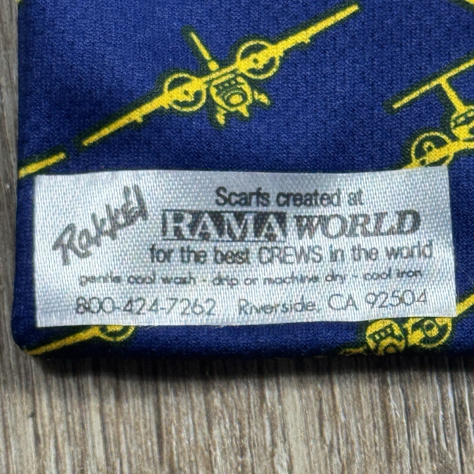 Vtg 1990s Uruguay Air Force Escuadrón Aéreo Nº3 Transport Crew Scarf USA