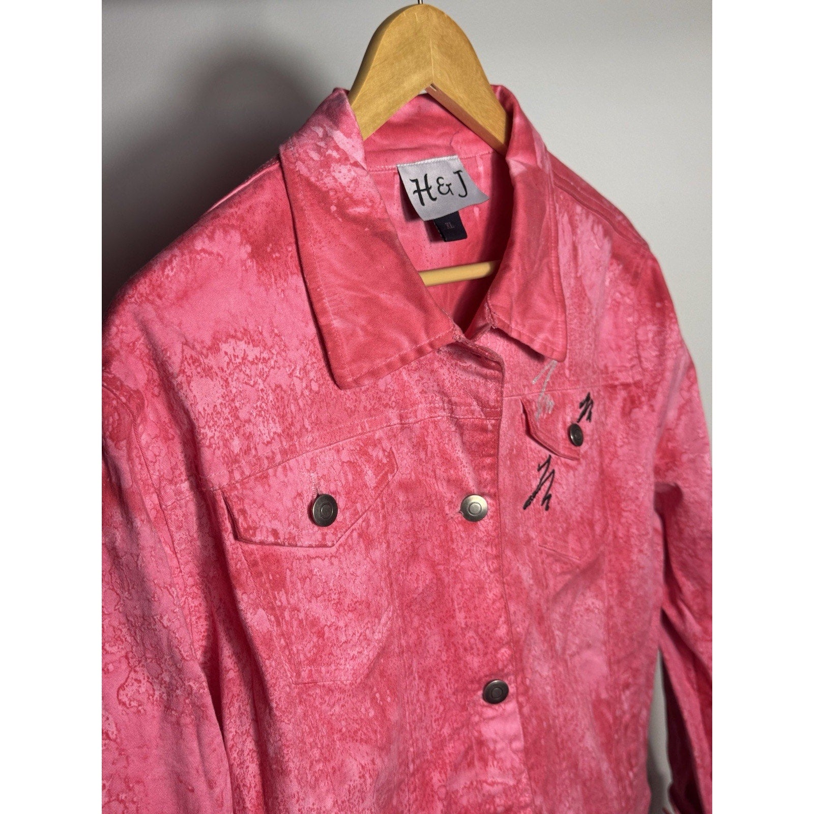 H&J Women's Pink Denim Jean Jacket Size XL Lightweight Long Sleeve
