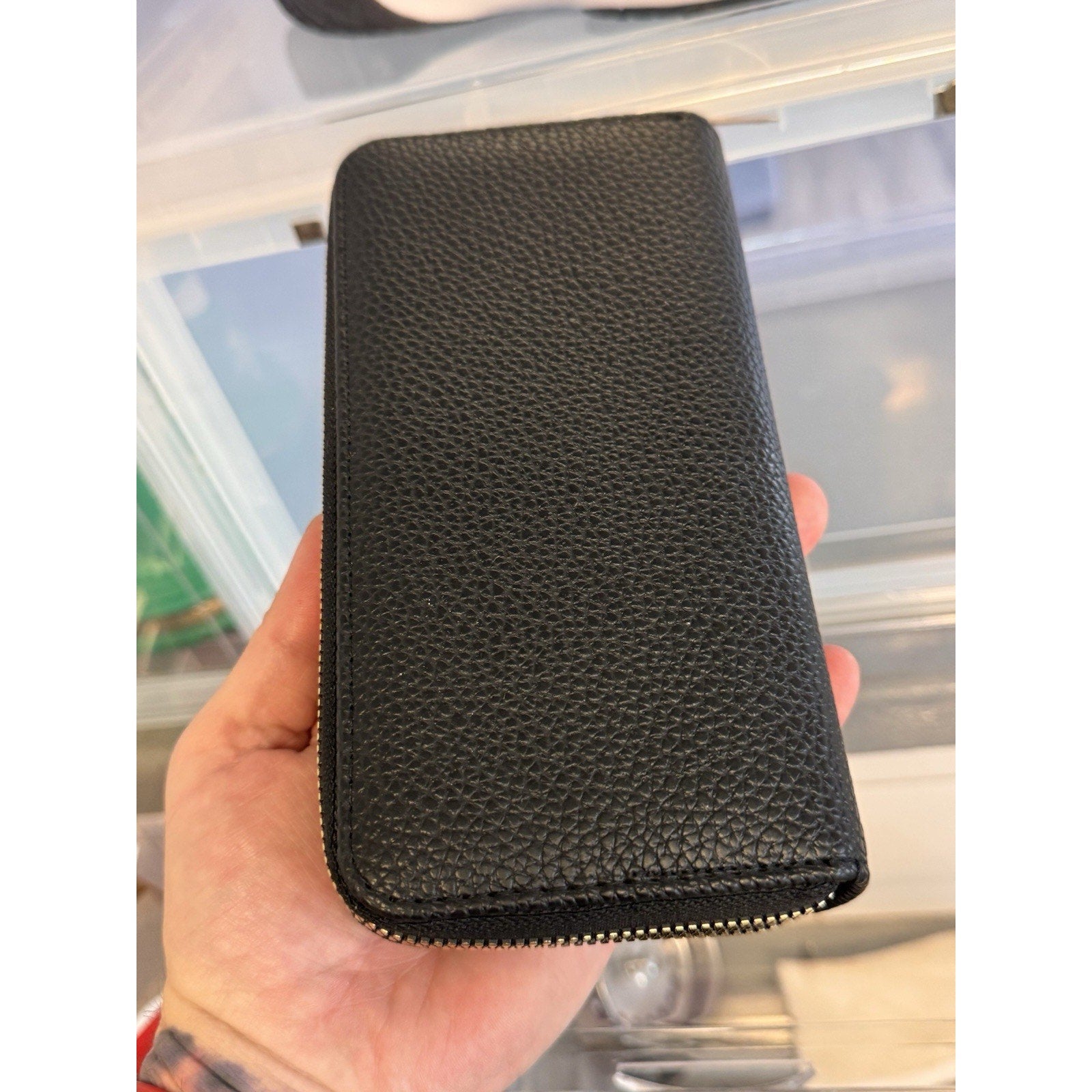 Halston Black Pebbled Leather Zip Around Continental Wallet Clutch Organizer