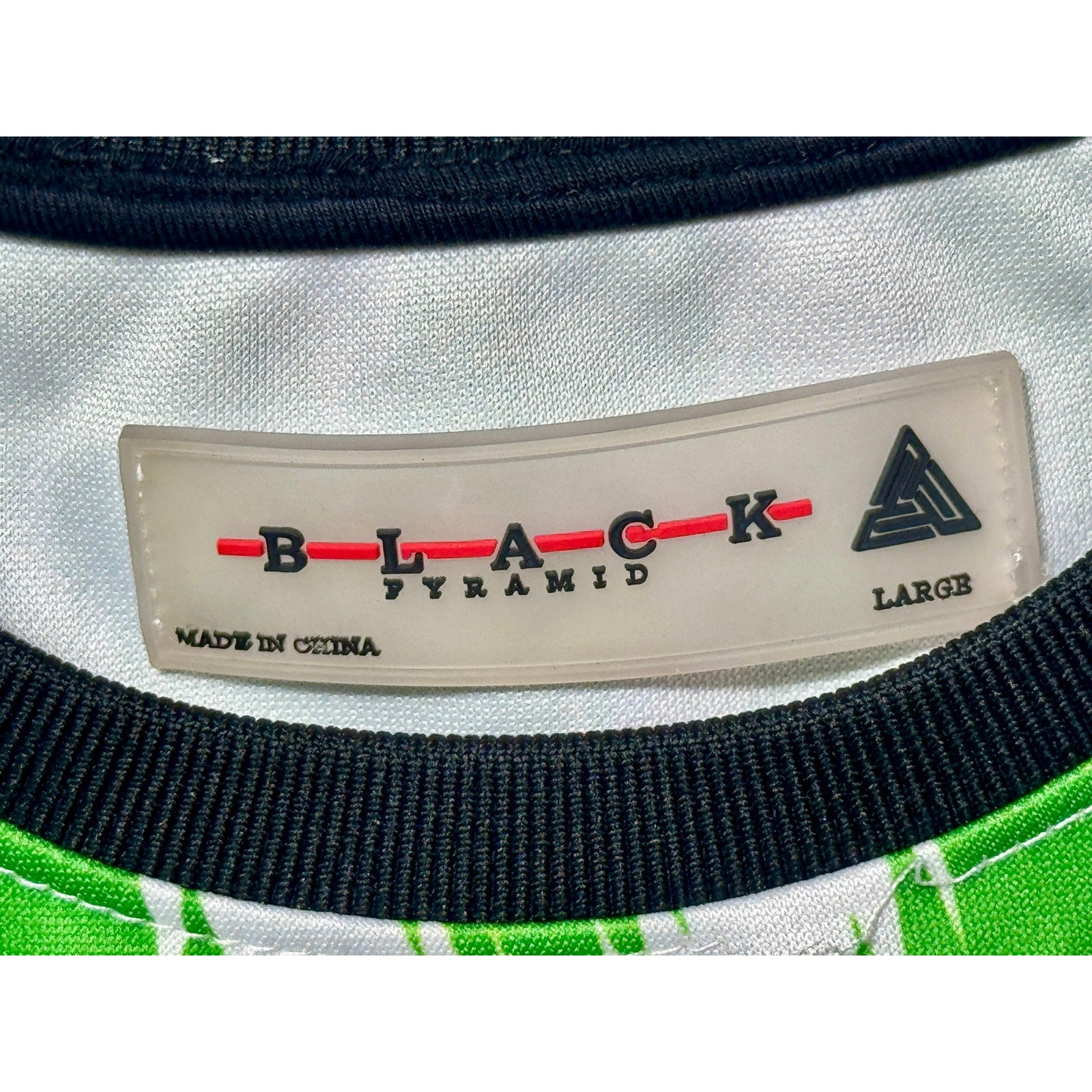 Black Pyramid Nigeria Inspired Soccer Jersey Zig Zag 86 Green White Large
