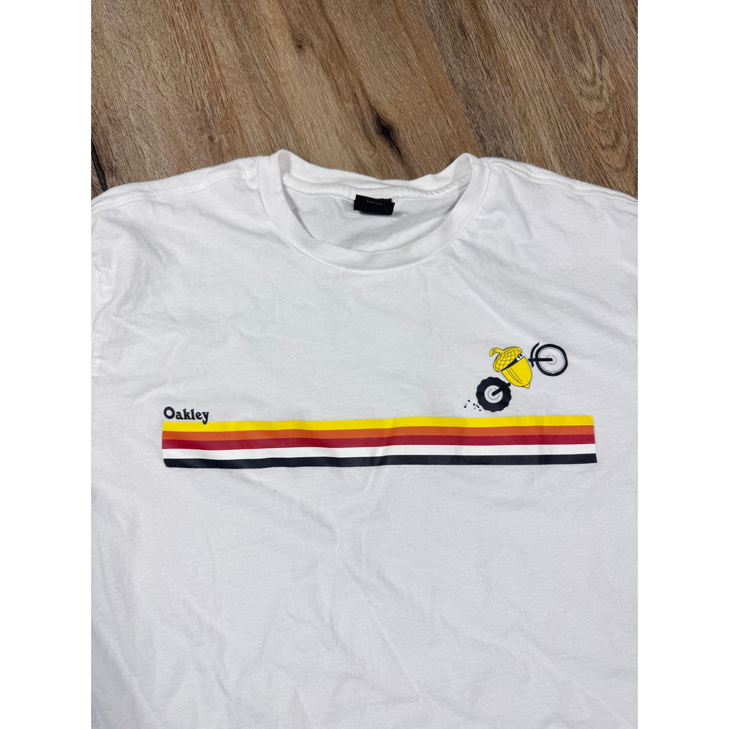 Oakley Rainbow Stripe Graphic T Shirt White Acorn Bike BMX Y2K Style Men’s L-XL
