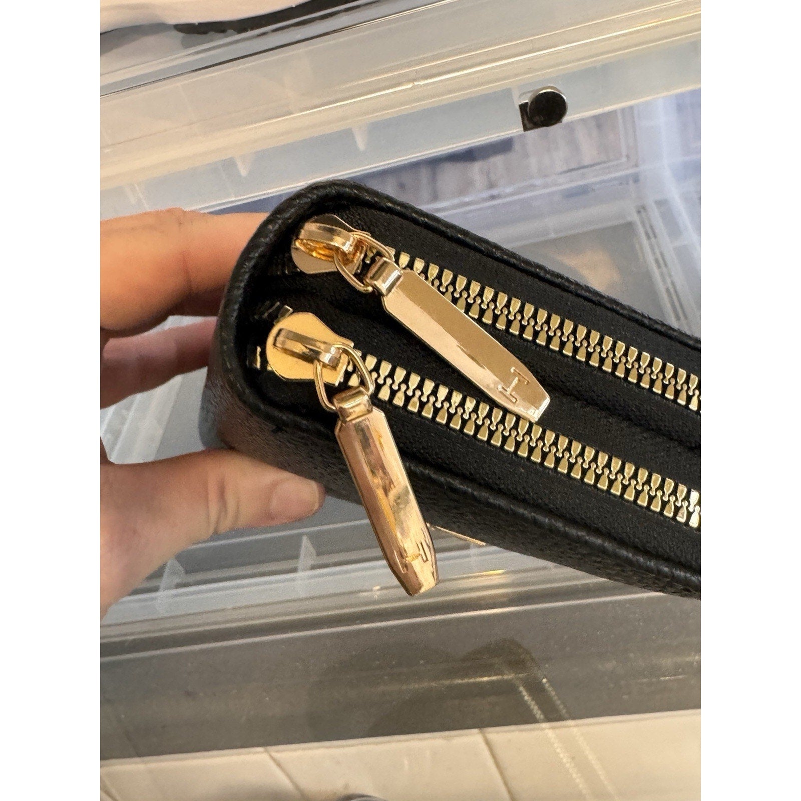 Halston Black Pebbled Leather Zip Around Continental Wallet Clutch Organizer