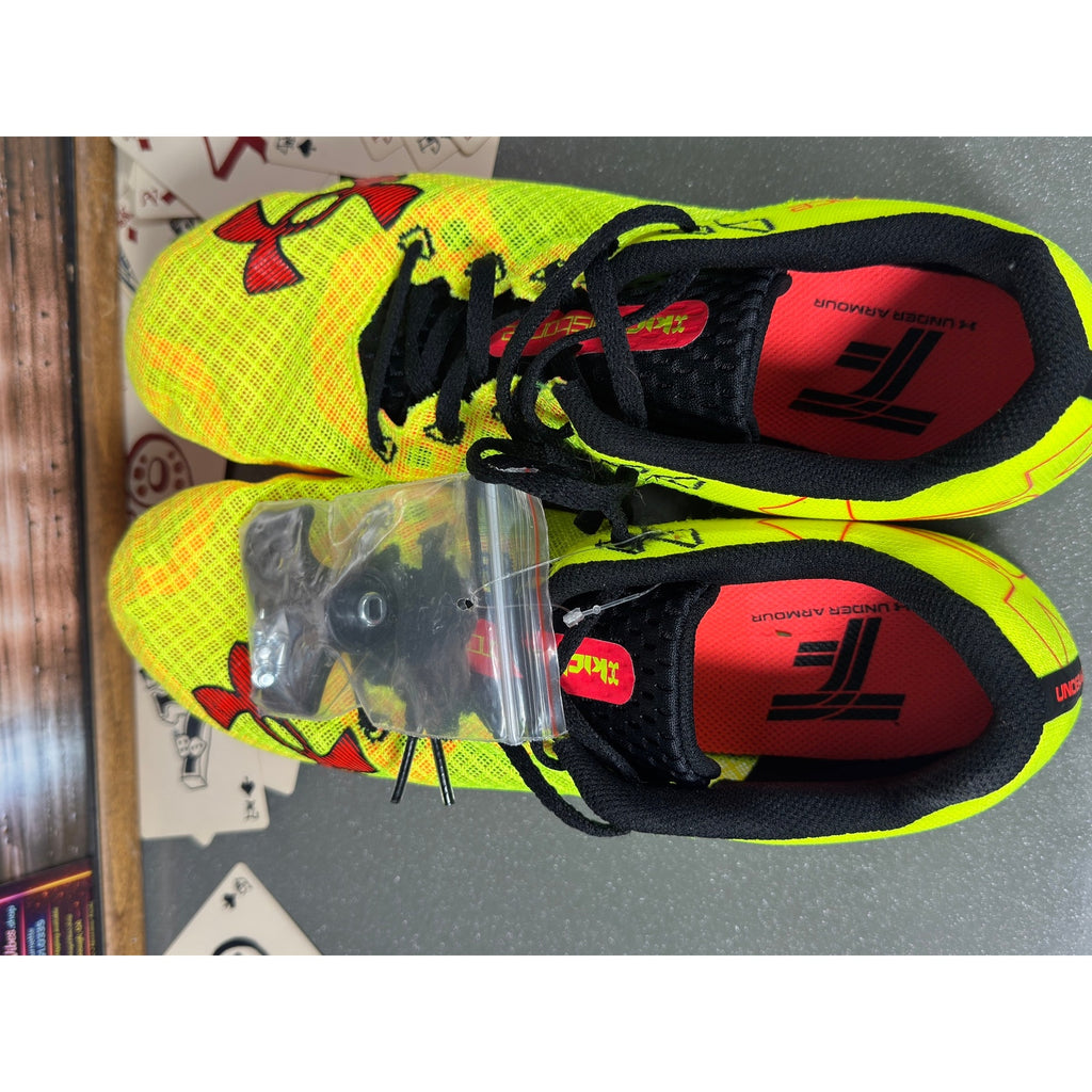 Under Armour UA Distanc Track Spikes Neon Volt Red Sz 11.5 3025460-300 Running
