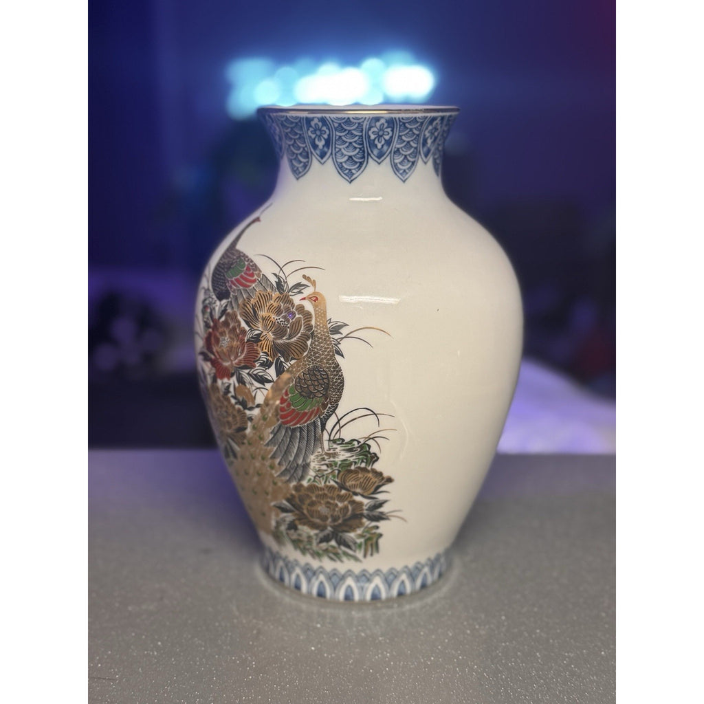 Japanese Satsuma Style Vase Pheasant Peony Gold Trim Blue Rim 9.5 in