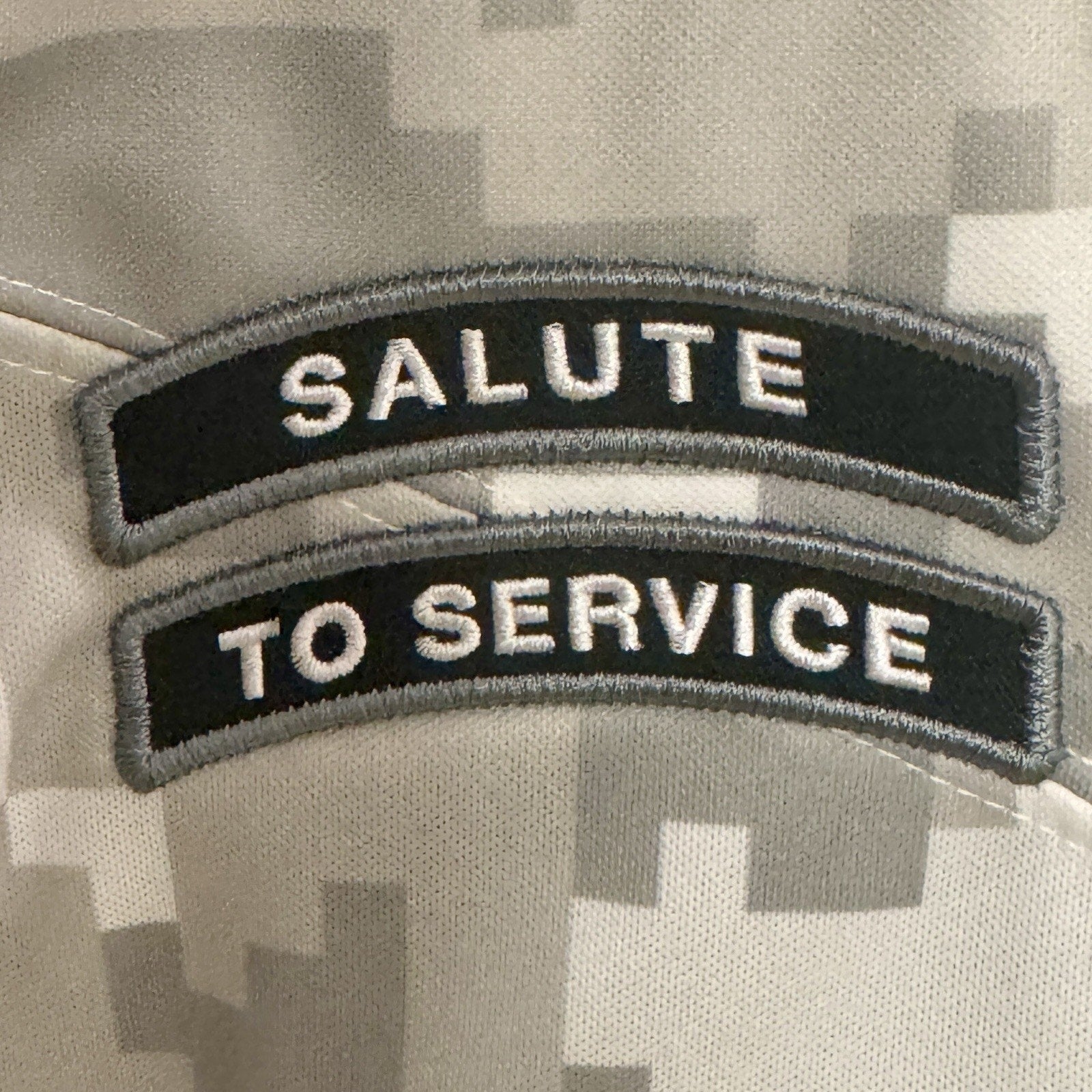 Nike Maxx Crosby Raiders Military Salute to Service NFL Limited Jersey Men S NWT