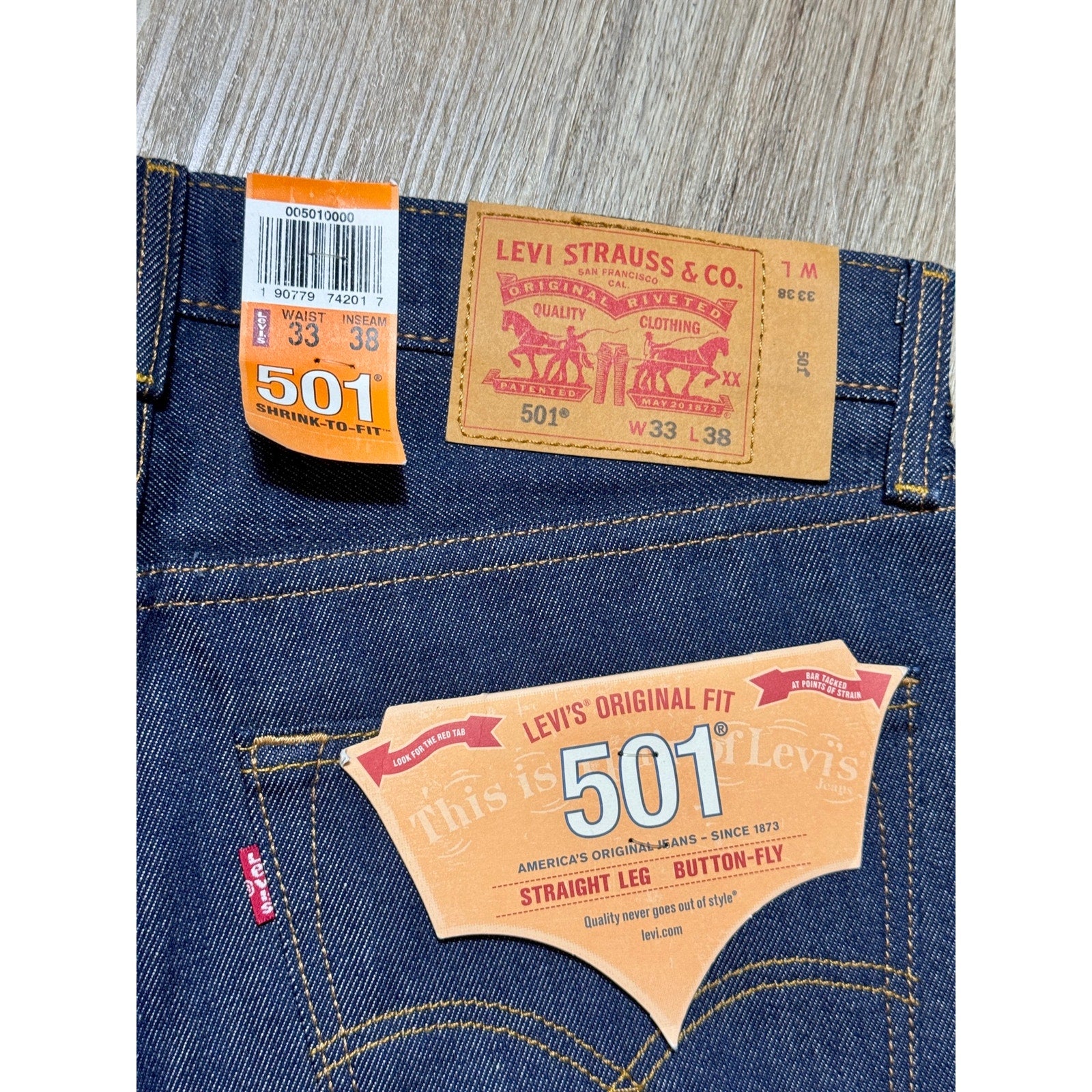 Levi’s 501 STF Shrink To Fit Raw Denim Button Fly Jeans W33x38 NWT 2017 New Y2K