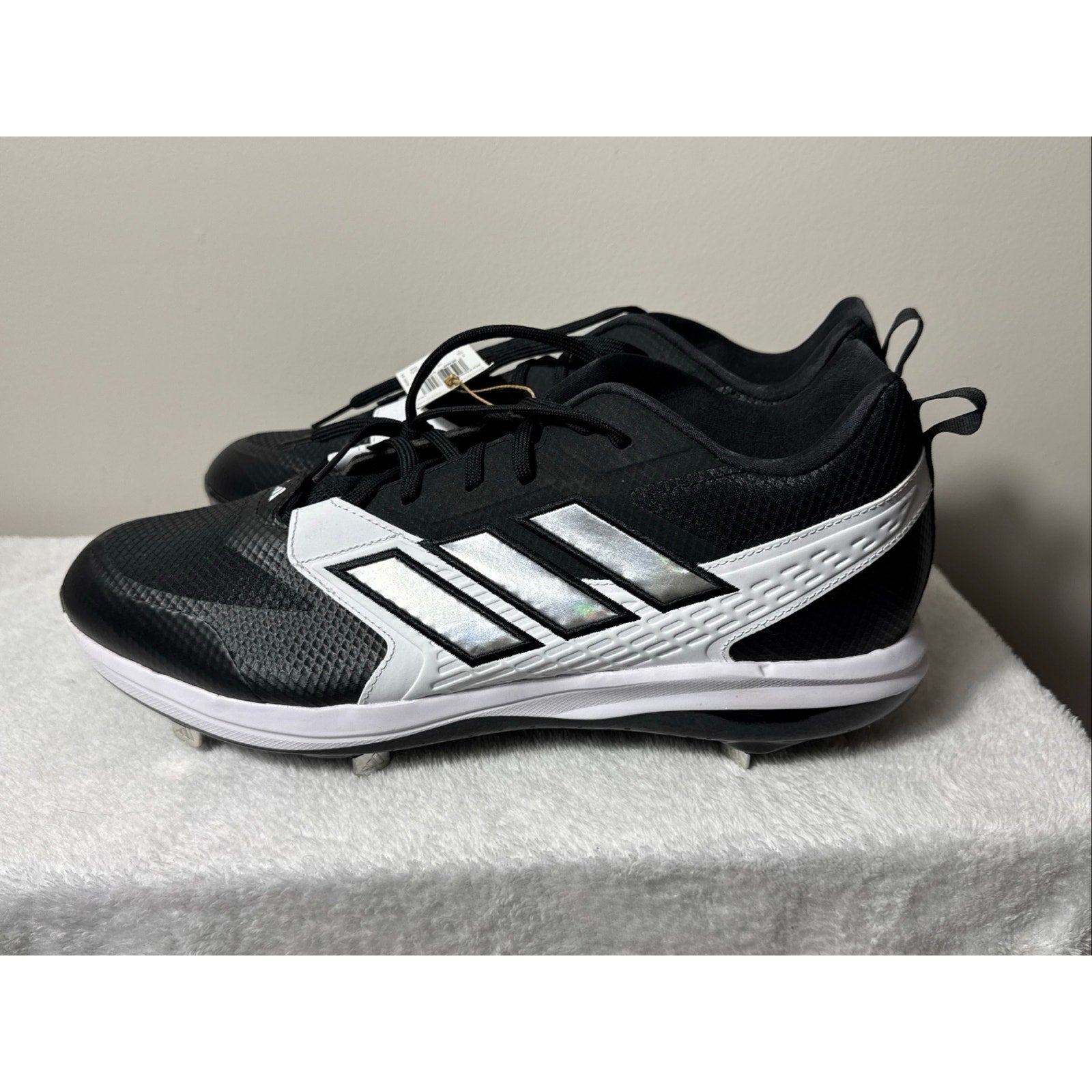 adidas Icon 8 baseball cleats men’s size 17 black silver white NWT metal spikes