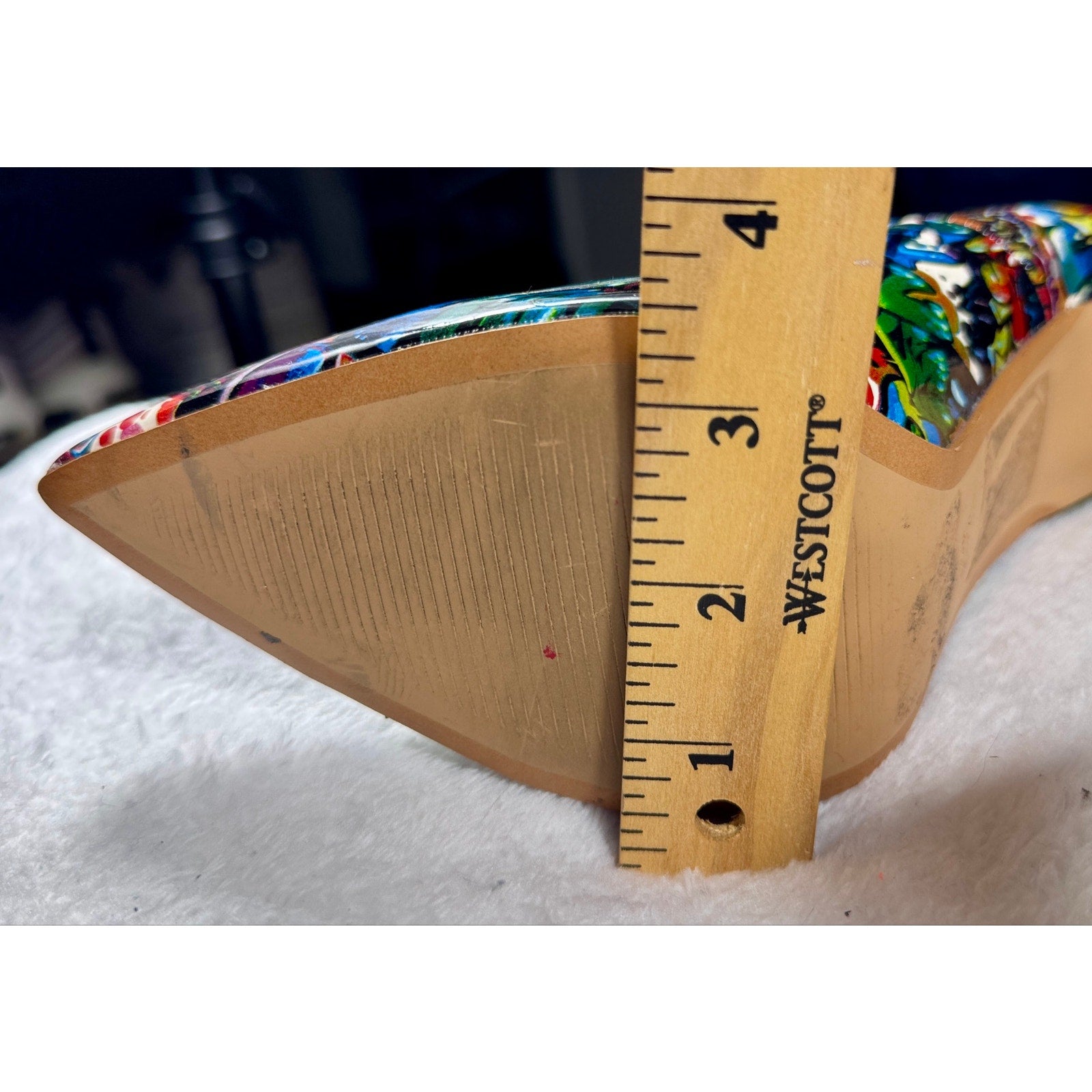 Shoe Republic LA Graffiti Print Stiletto Heels Women’s Size 6.5 7 Pointed Toe Pumps